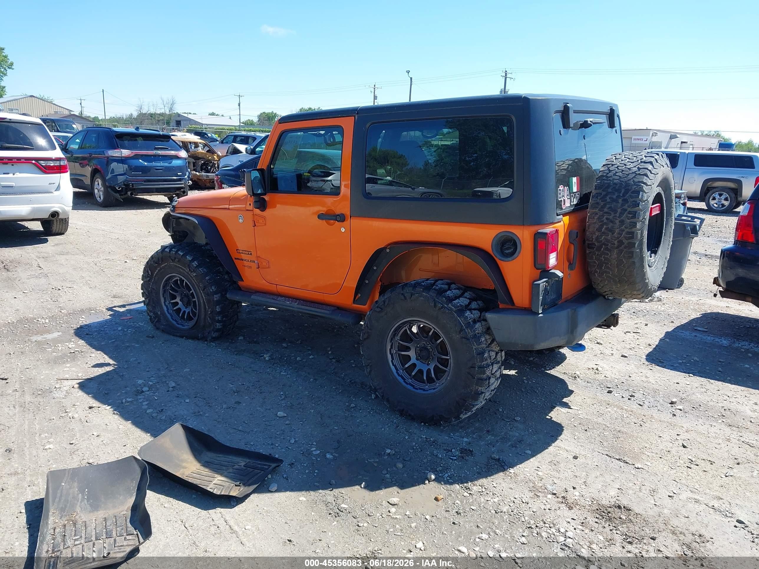2013 Jeep Wrangler Sport Orange vin: 1C4AJWAG3DL545159