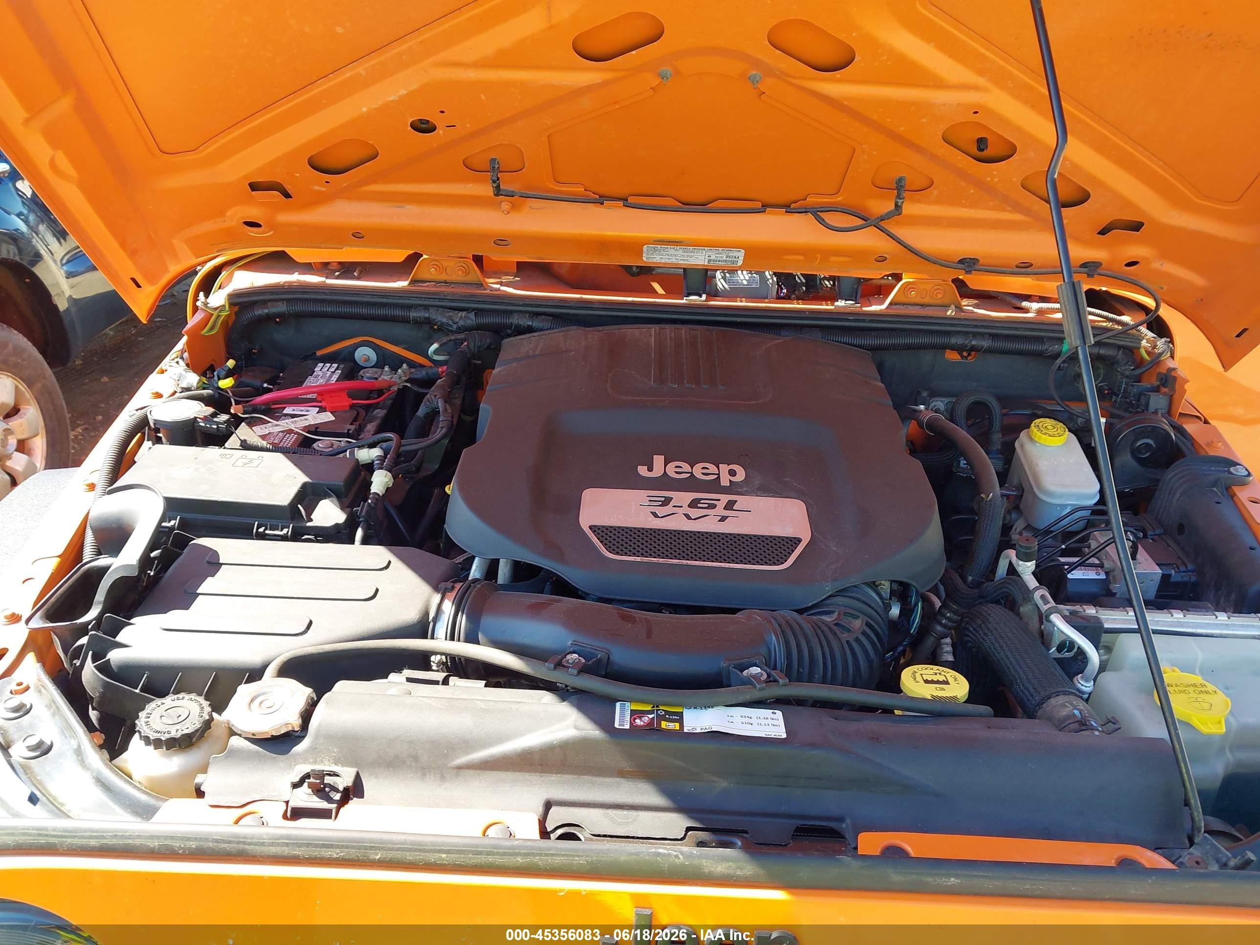 2013 Jeep Wrangler Sport Orange vin: 1C4AJWAG3DL545159