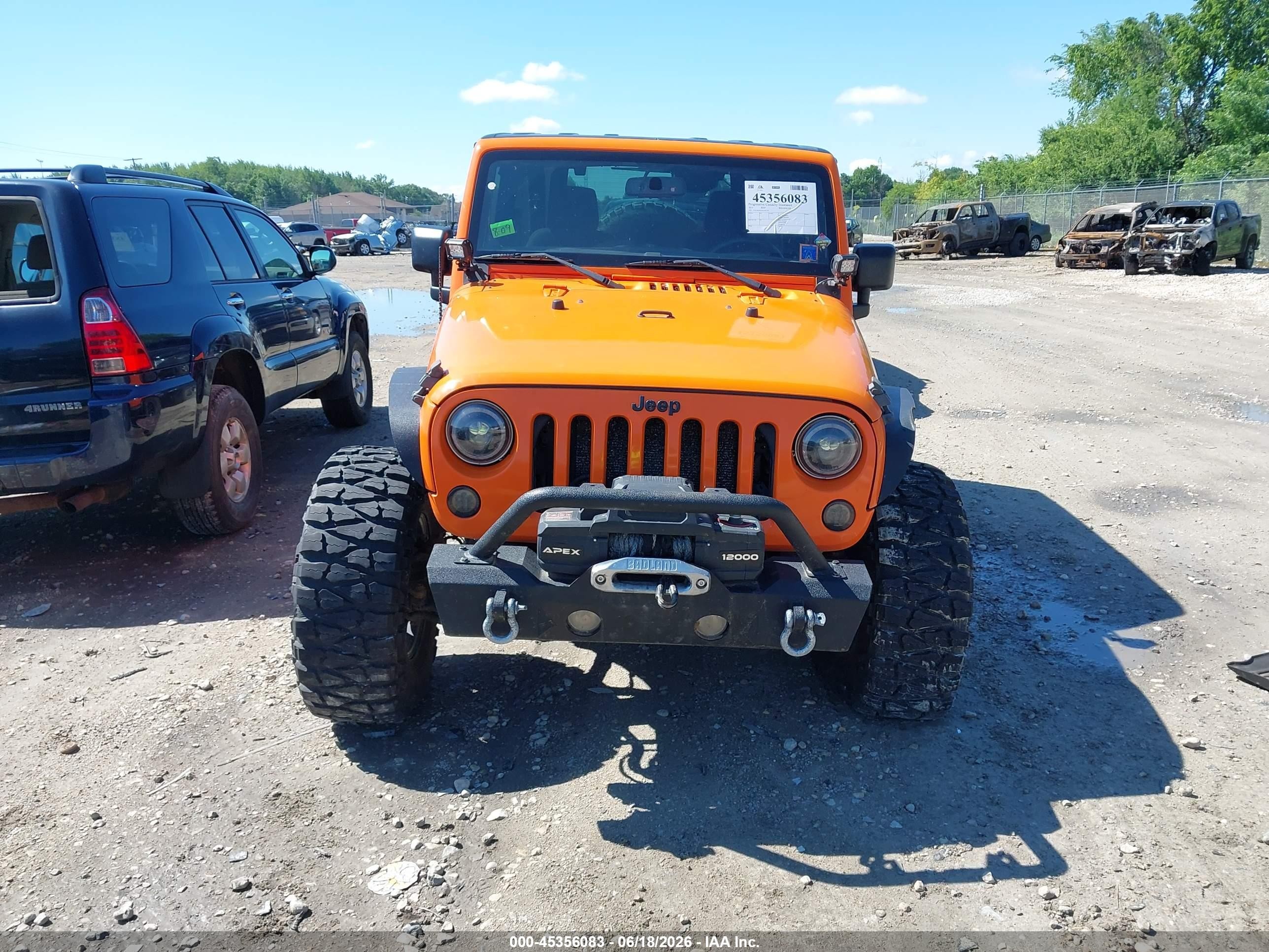 2013 Jeep Wrangler Sport Orange vin: 1C4AJWAG3DL545159