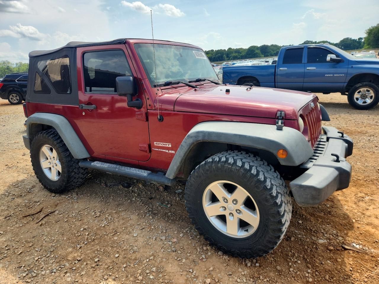 2013 Jeep Wrangler Sport Бордовый vin: 1C4AJWAG3DL606087