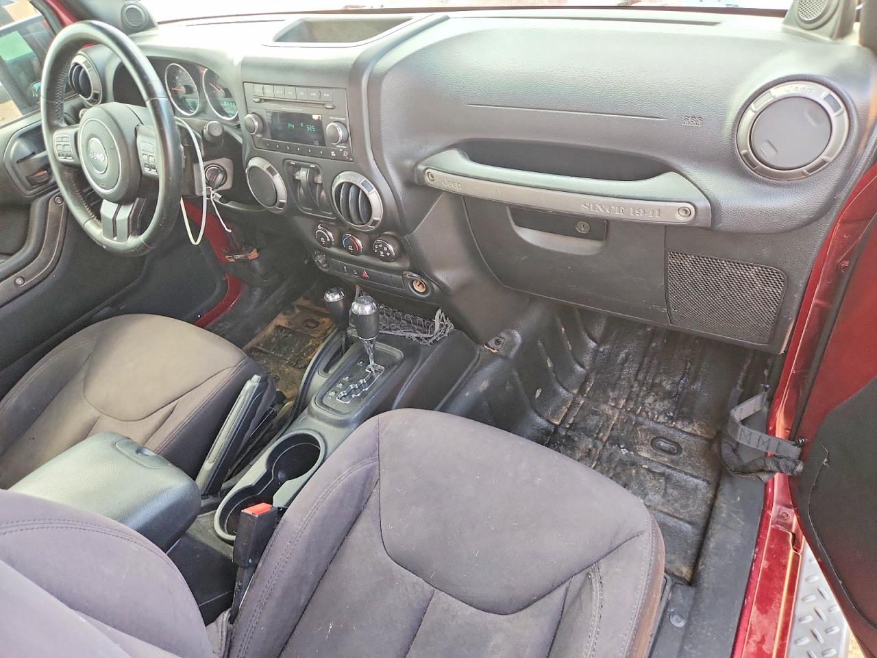 2013 Jeep Wrangler Sport Бордовый vin: 1C4AJWAG3DL606087