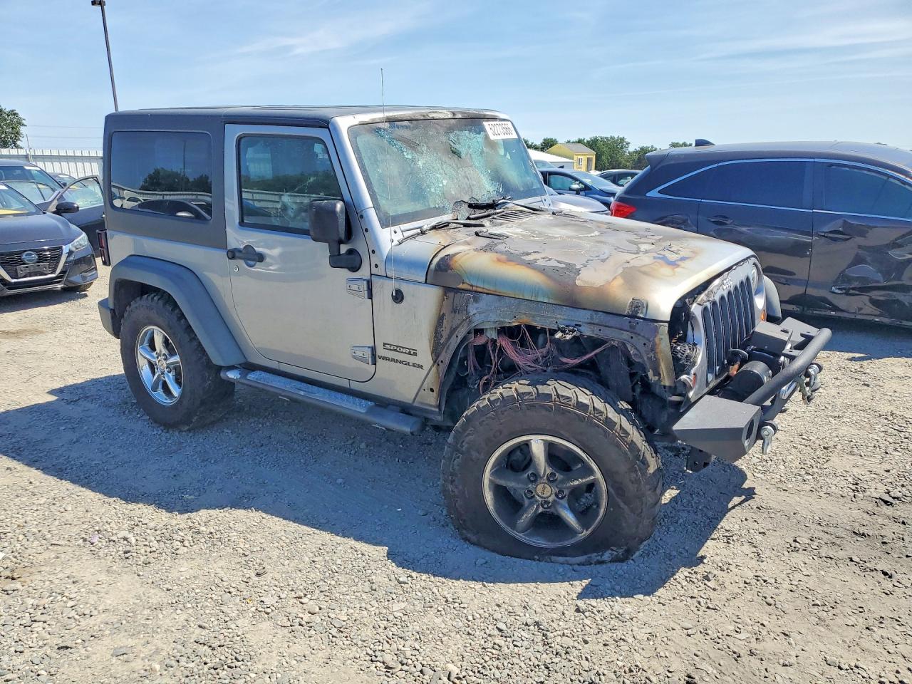 2013 Jeep Wrangler Sport Silver vin: 1C4AJWAG3DL625268