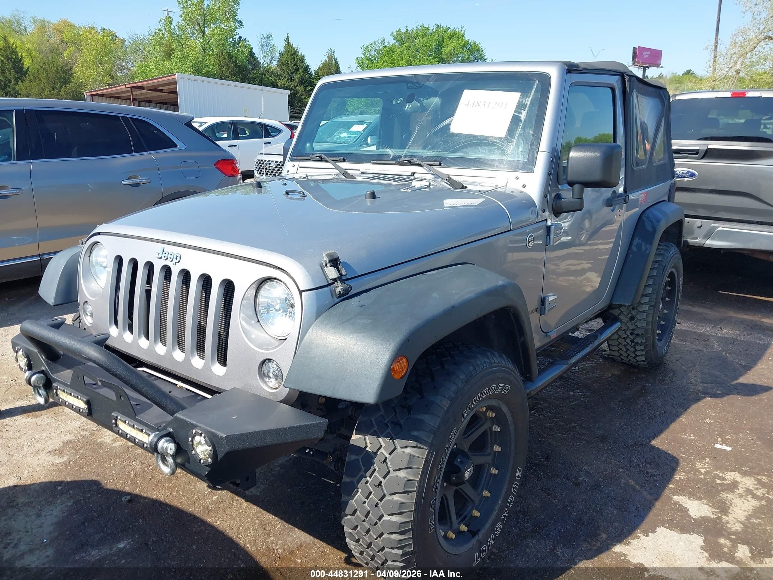 2014 Jeep Wrangler Sport Gray vin: 1C4AJWAG3EL132384