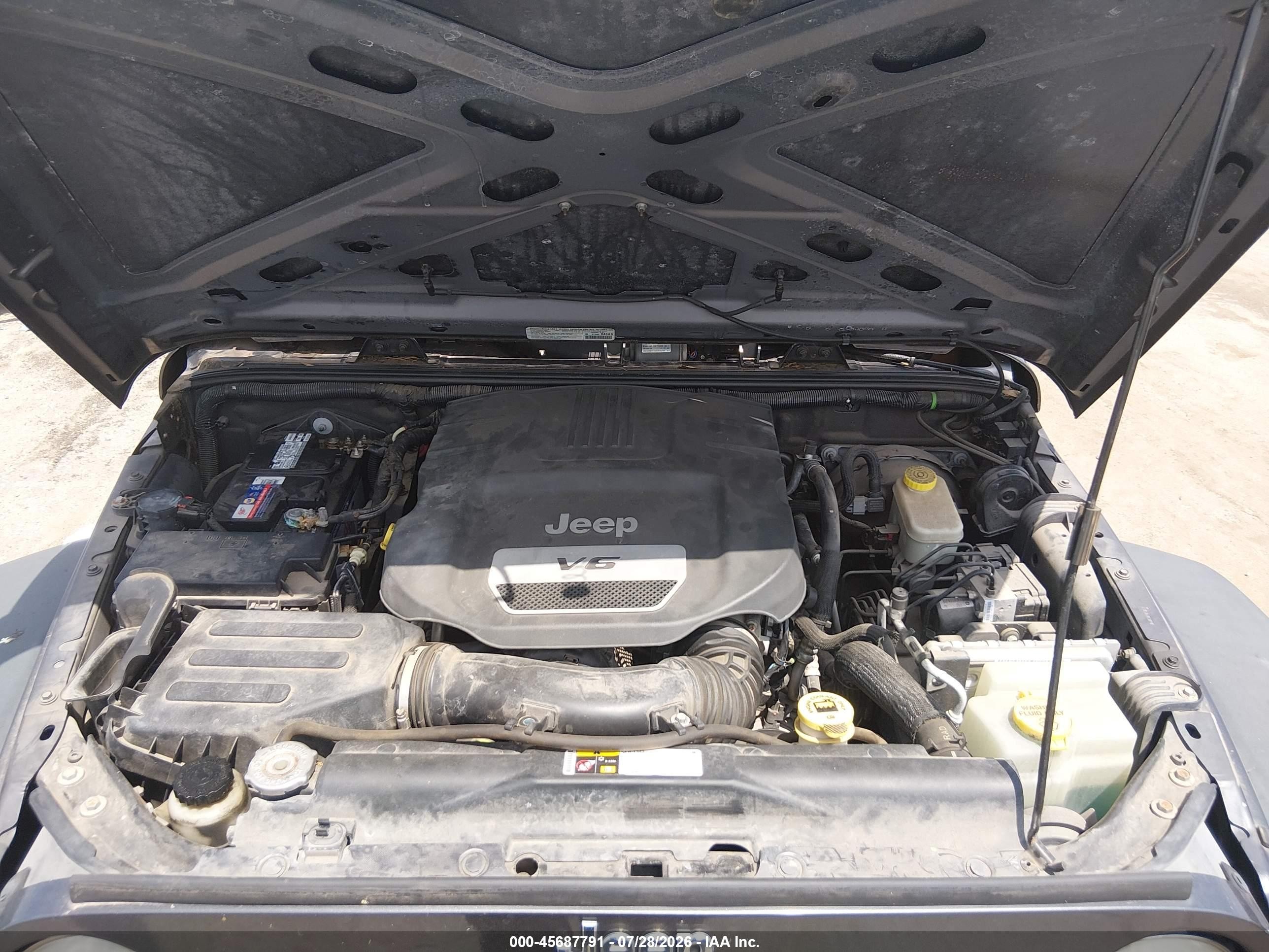 2014 Jeep Wrangler Sport Серый vin: 1C4AJWAG3EL179284