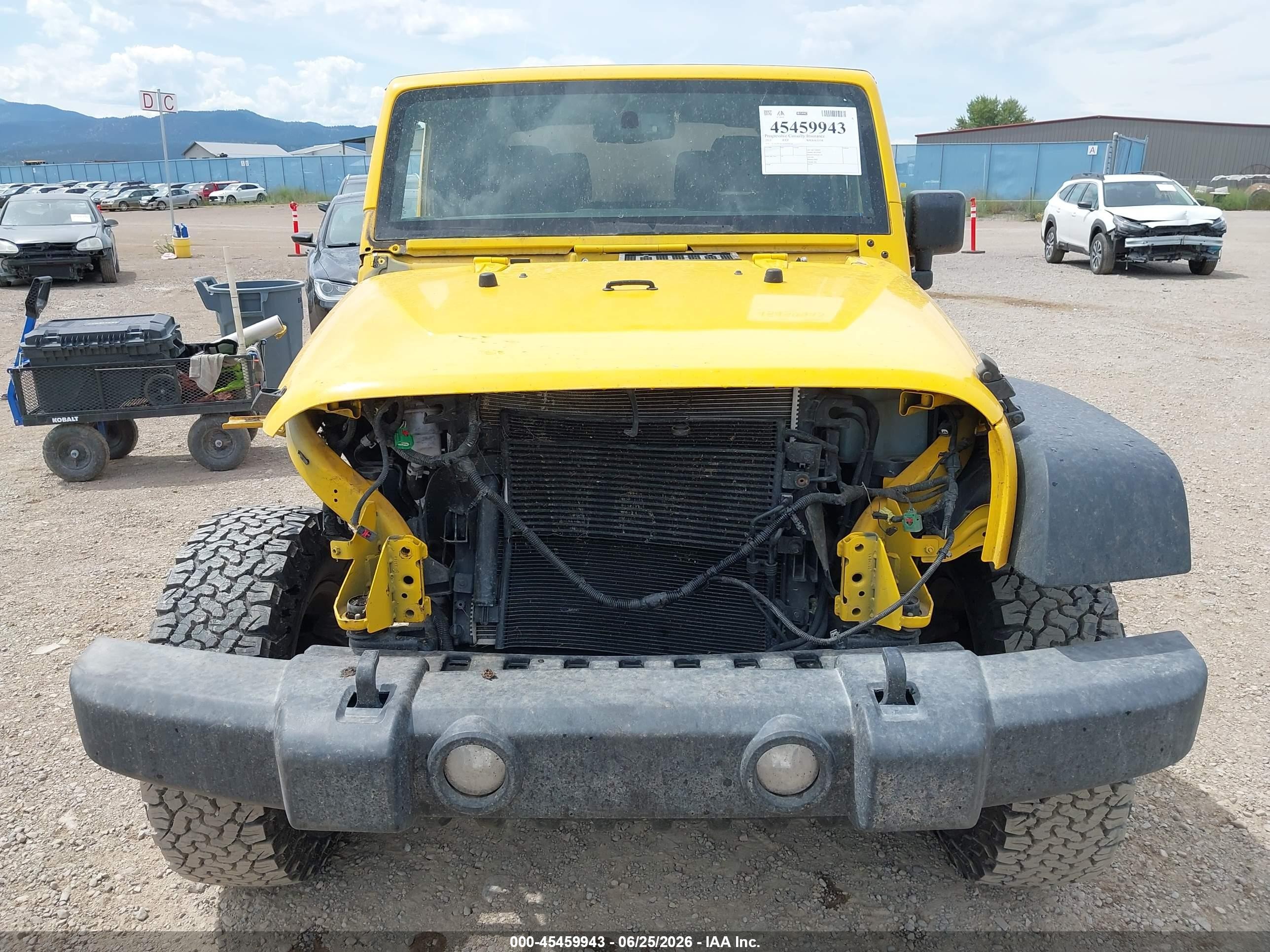 2015 Jeep Wrangler Sport Yellow vin: 1C4AJWAG3FL659276
