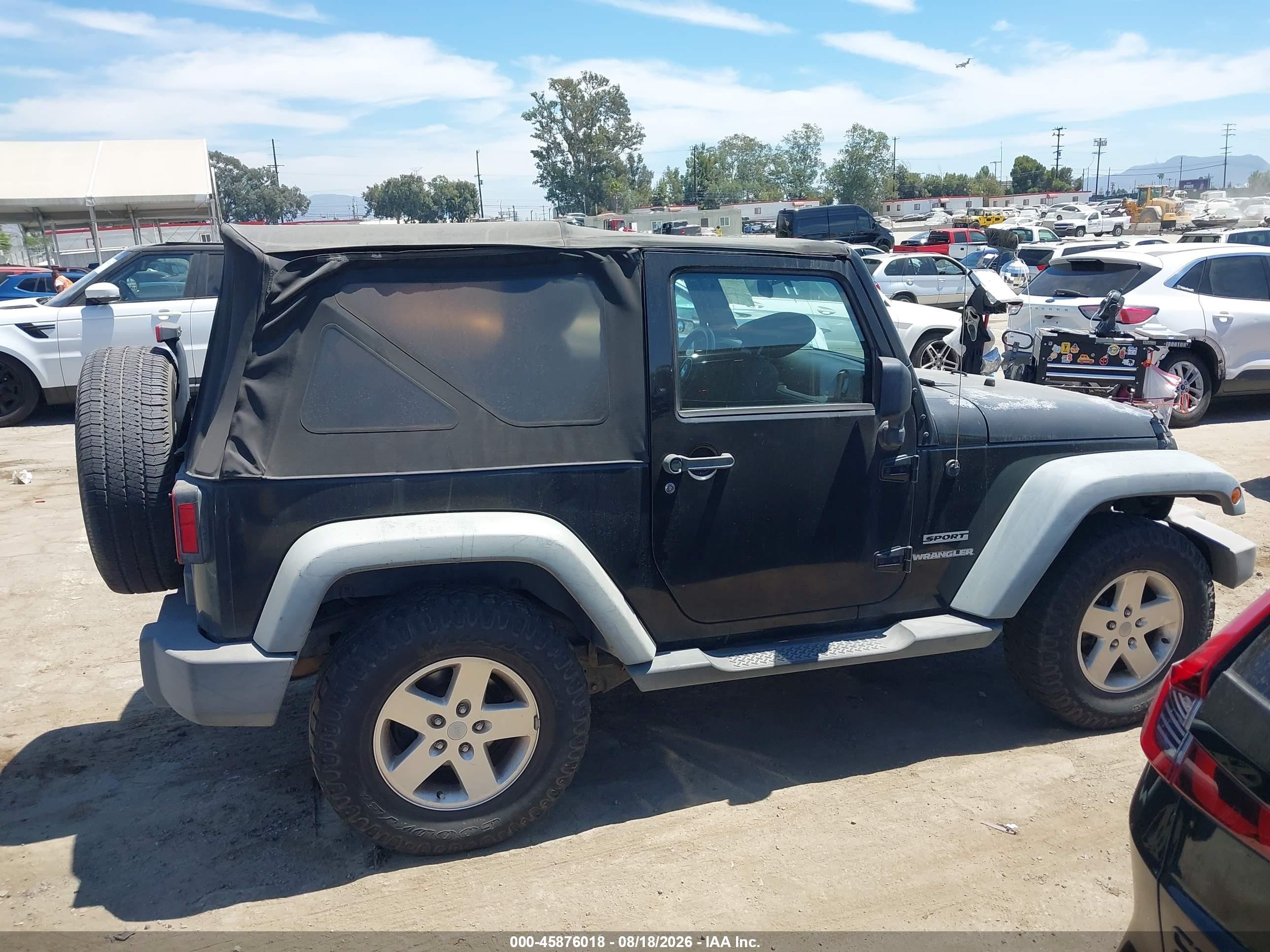 2012 Jeep Wrangler Sport Black vin: 1C4AJWAG4CL138160