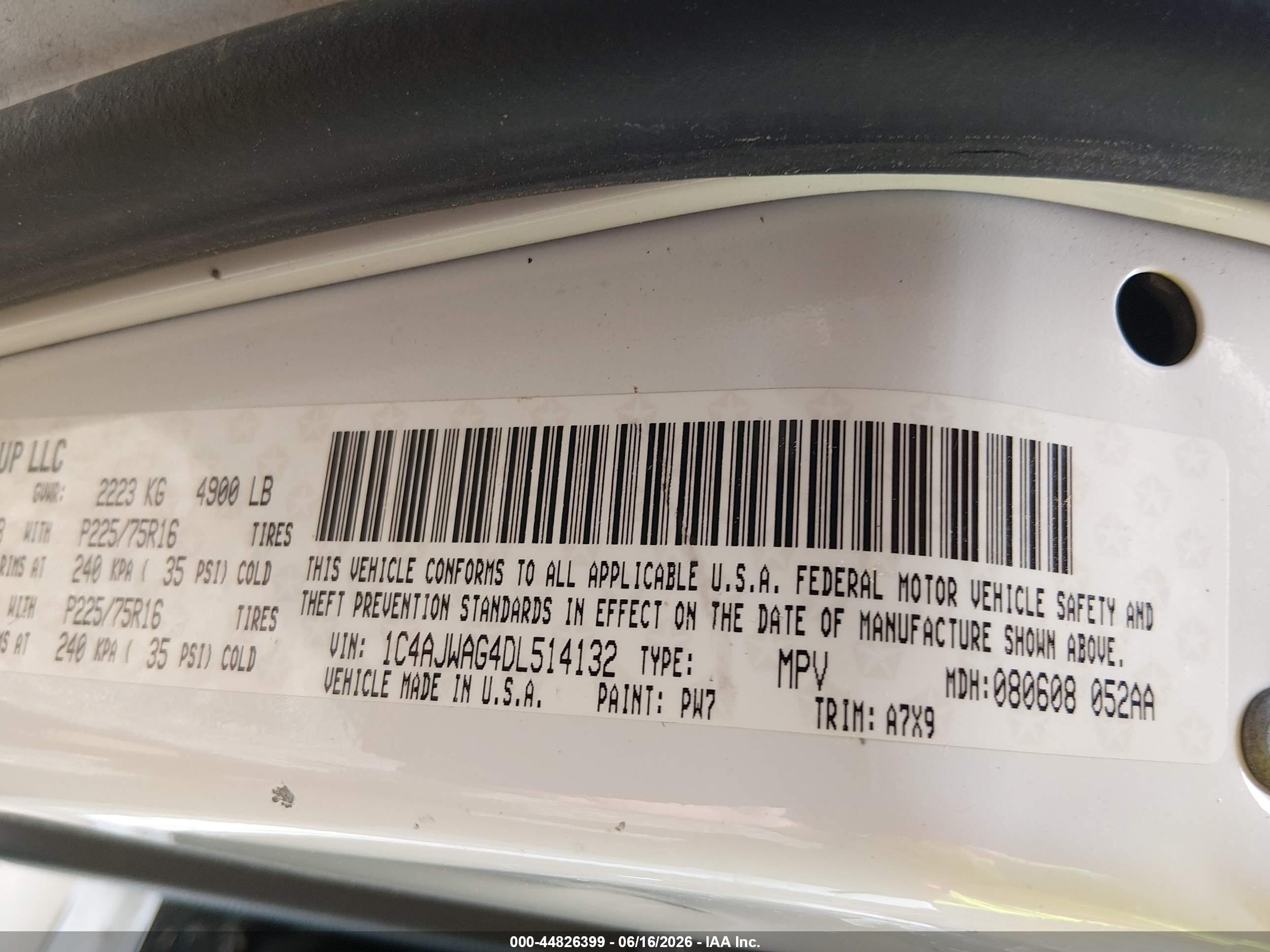 2013 Jeep Wrangler Sport White vin: 1C4AJWAG4DL514132