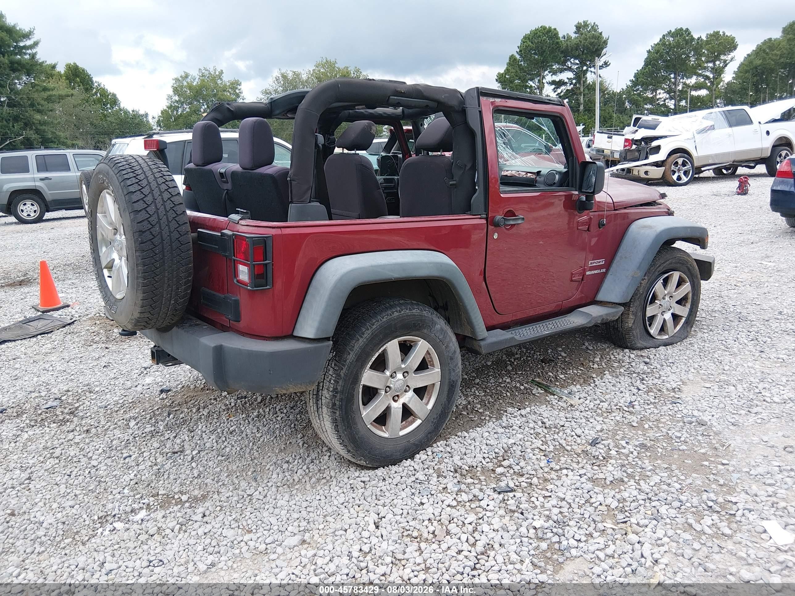 2013 Jeep Wrangler Sport Красный vin: 1C4AJWAG4DL606261