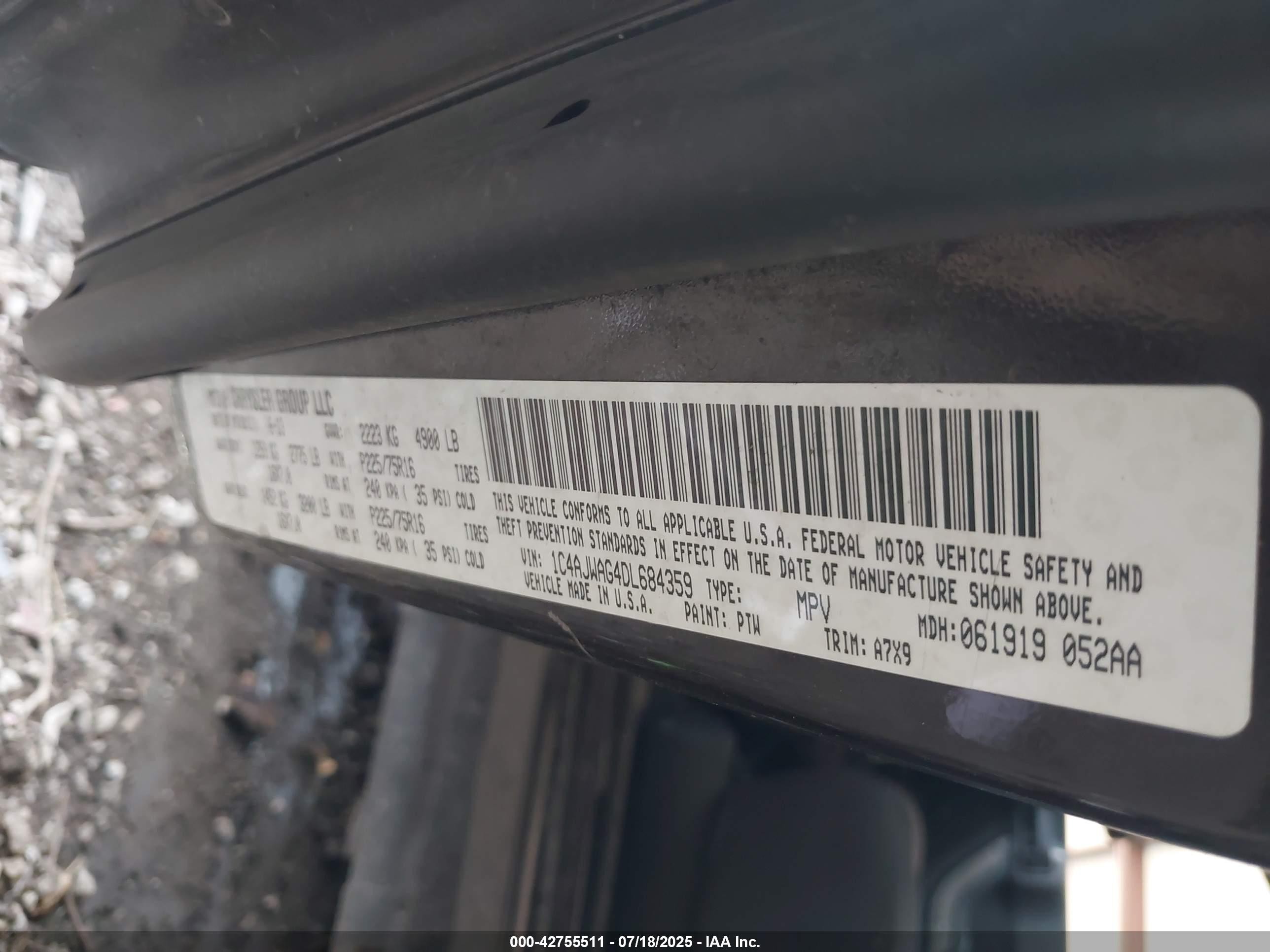 2013 Jeep Wrangler Sport vin: 1C4AJWAG4DL684359