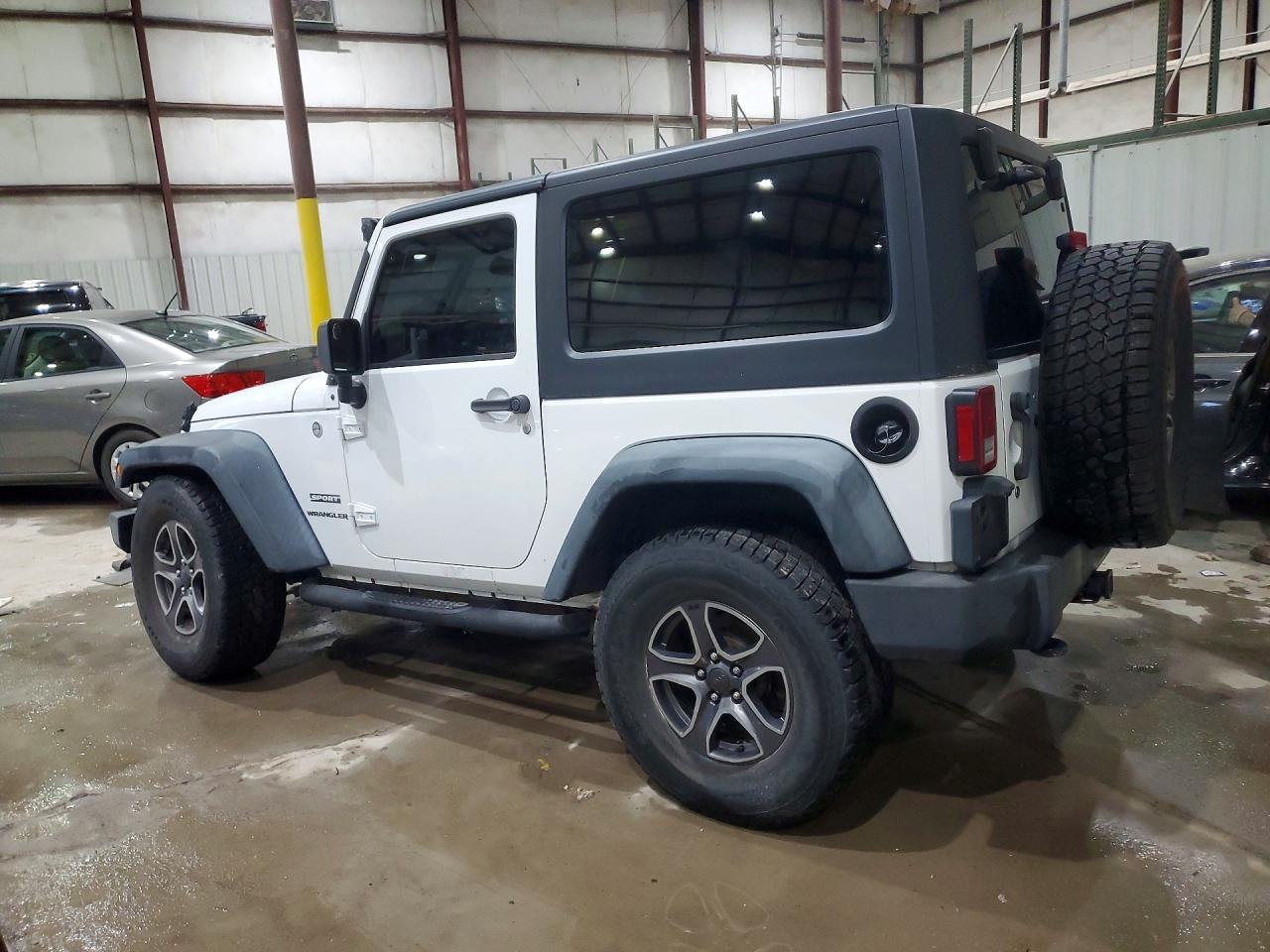 2014 Jeep Wrangler Sport White vin: 1C4AJWAG4EL316426