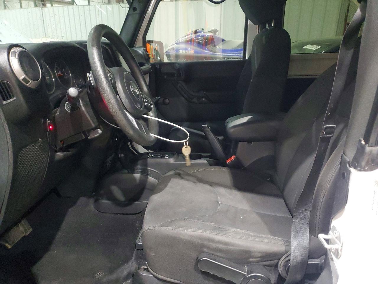 2014 Jeep Wrangler Sport White vin: 1C4AJWAG4EL316426