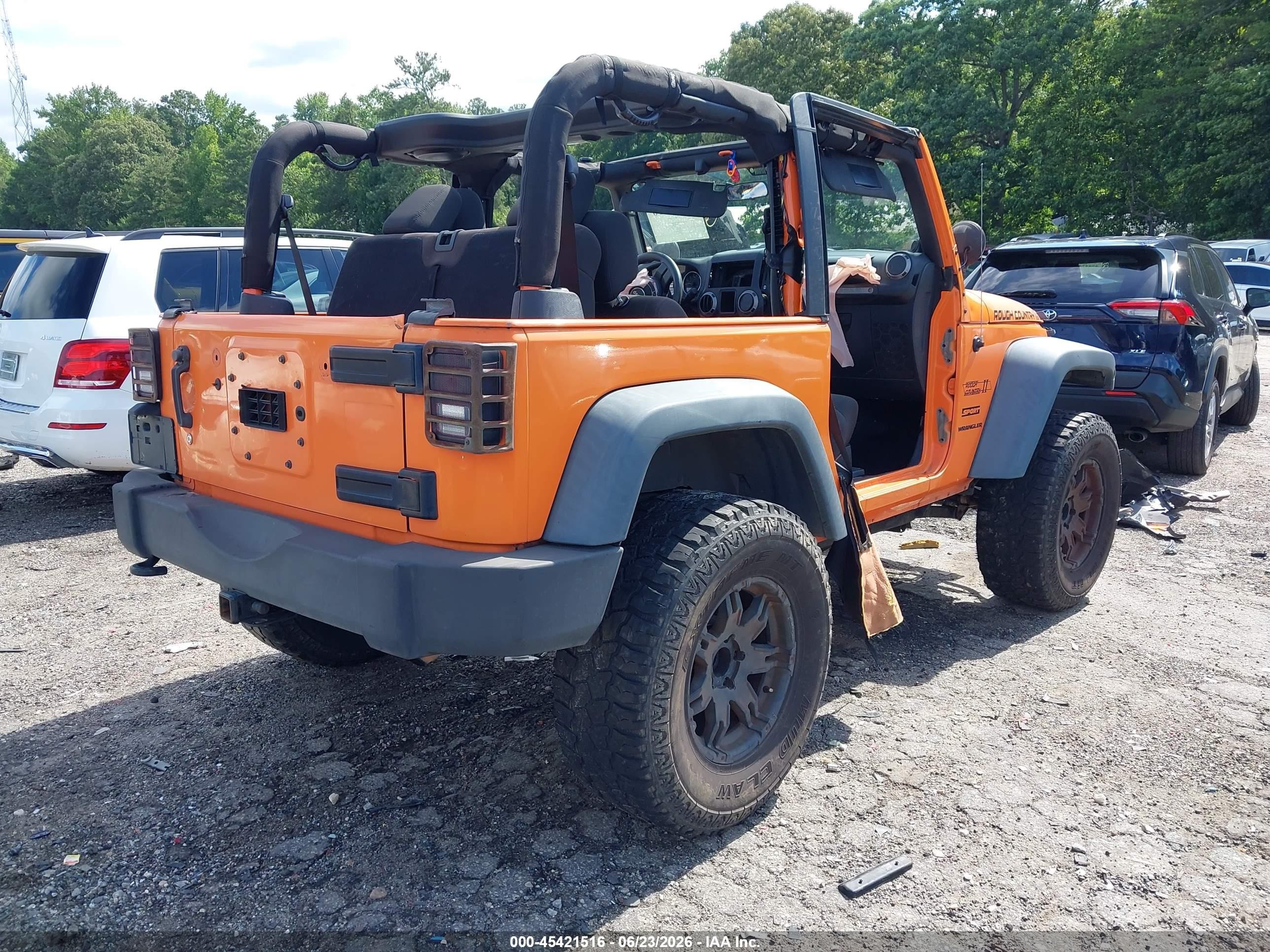 2012 Jeep Wrangler Sport Оранжевый vin: 1C4AJWAG5CL193281