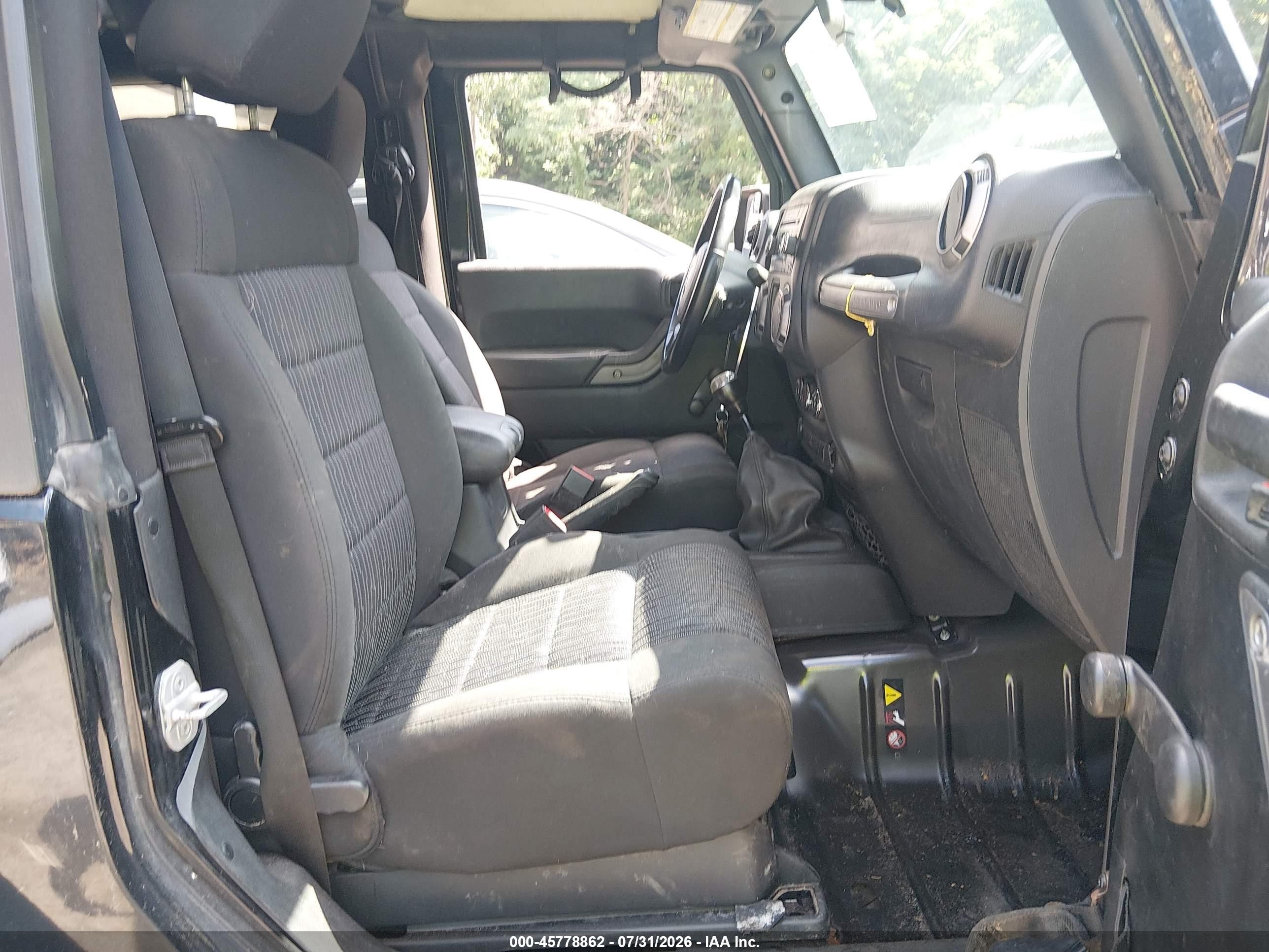 2012 Jeep Wrangler Sport Black vin: 1C4AJWAG5CL256184