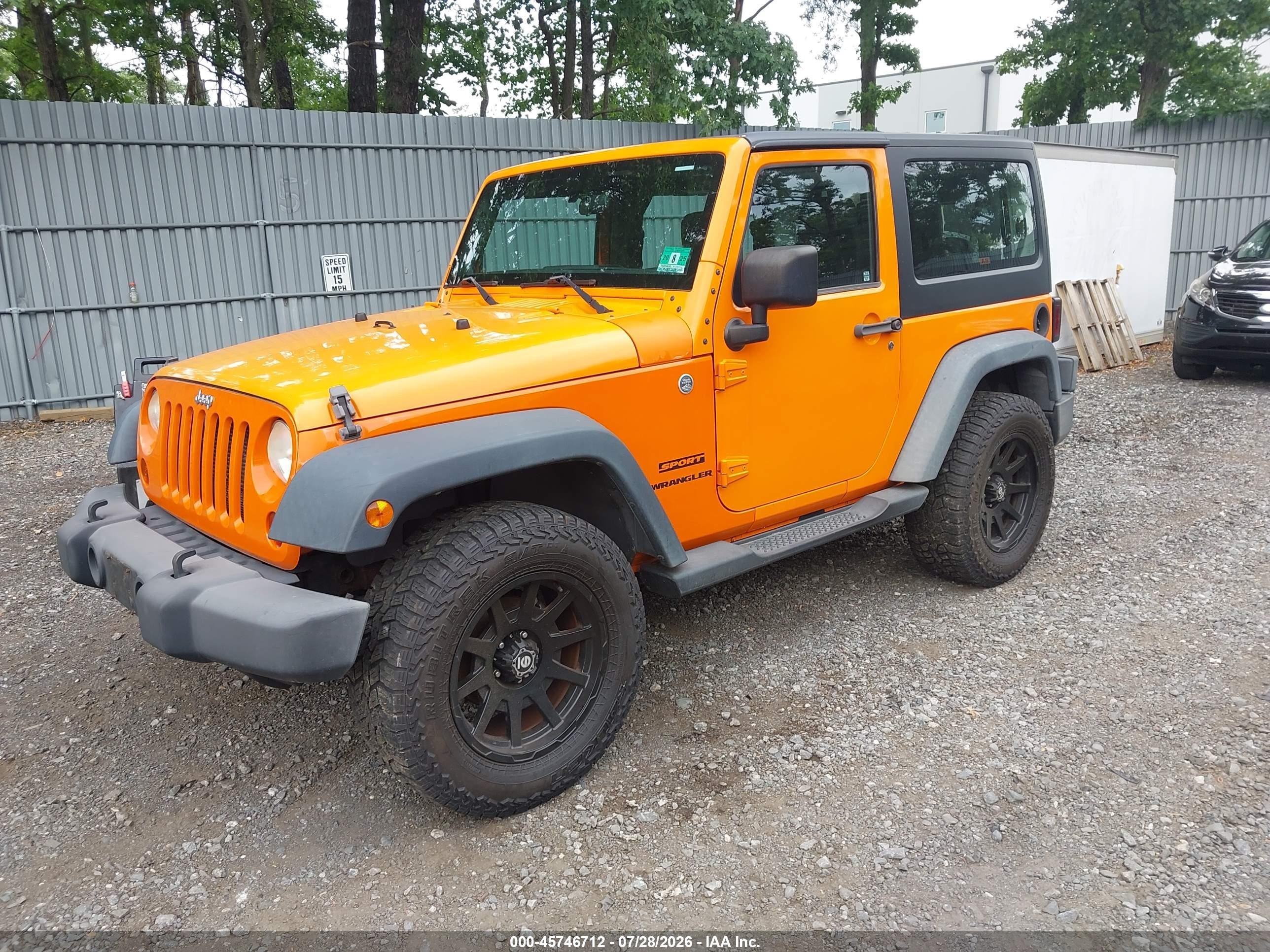 2012 Jeep Wrangler Sport Orange vin: 1C4AJWAG5CL279755