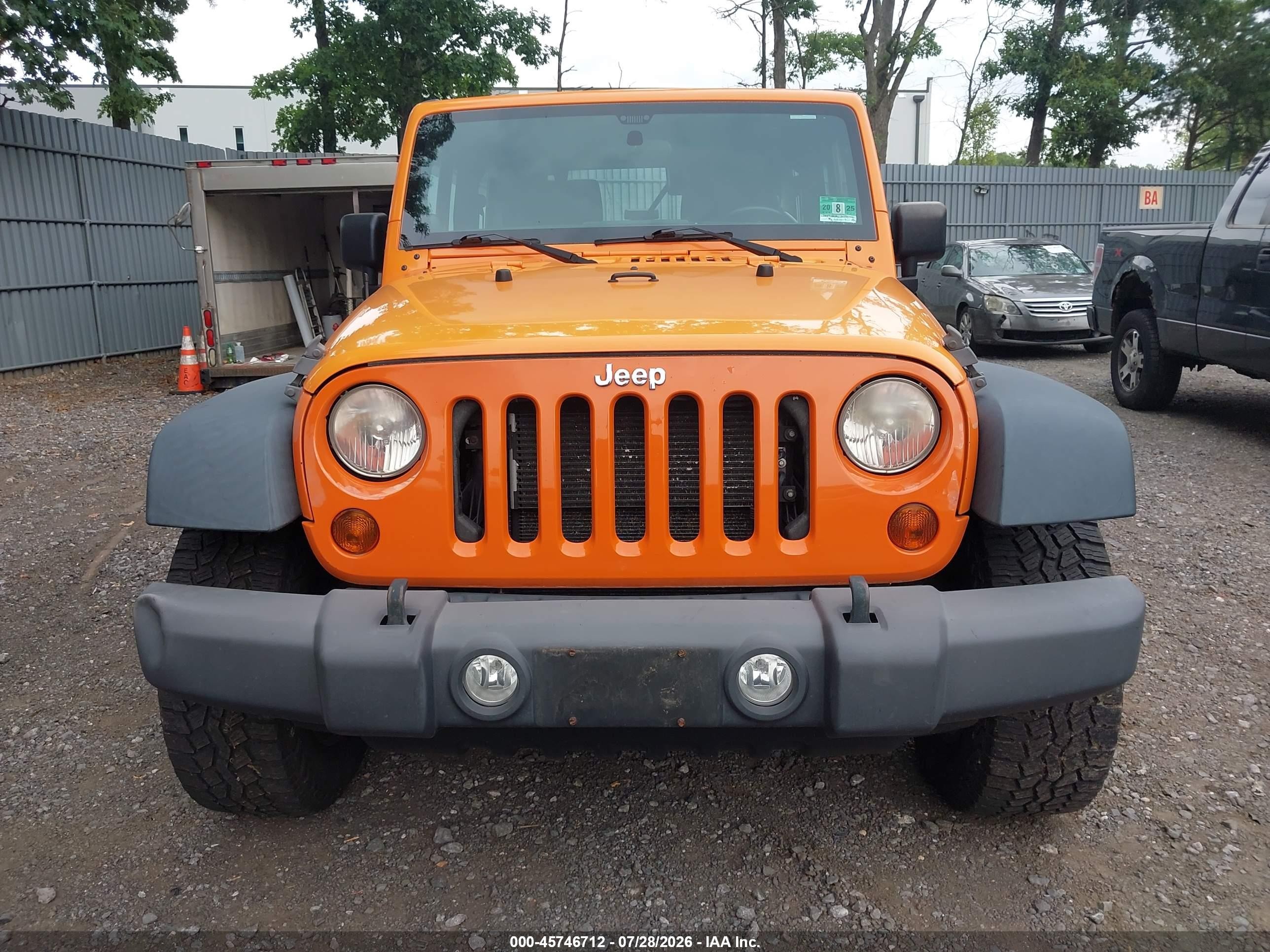 2012 Jeep Wrangler Sport Orange vin: 1C4AJWAG5CL279755