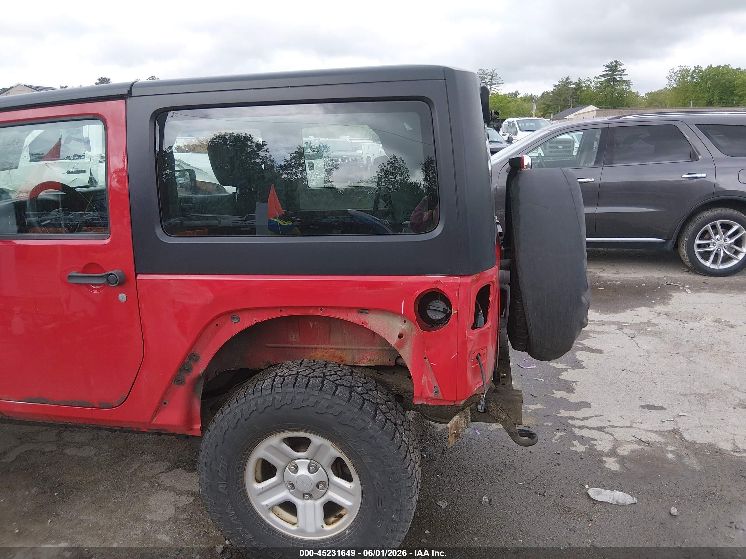 2012 Jeep Wrangler Sport Red vin: 1C4AJWAG5CL286639