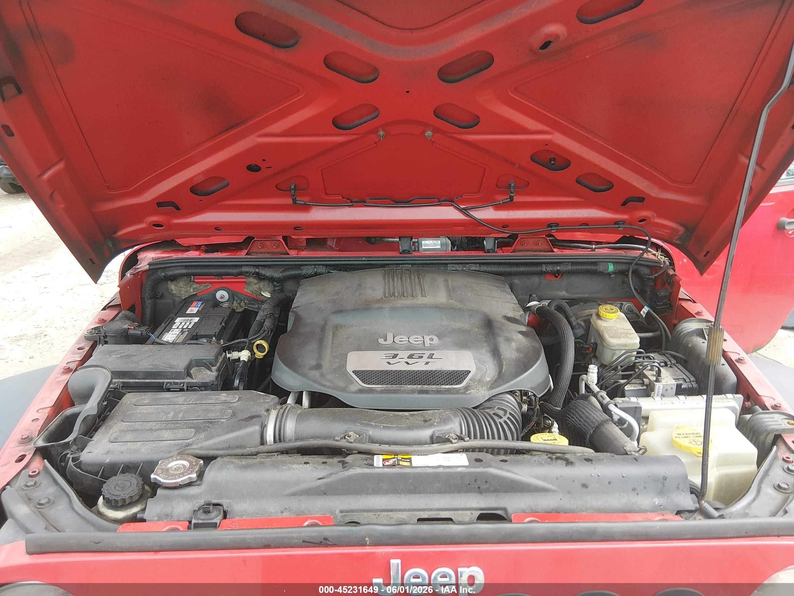 2012 Jeep Wrangler Sport Red vin: 1C4AJWAG5CL286639