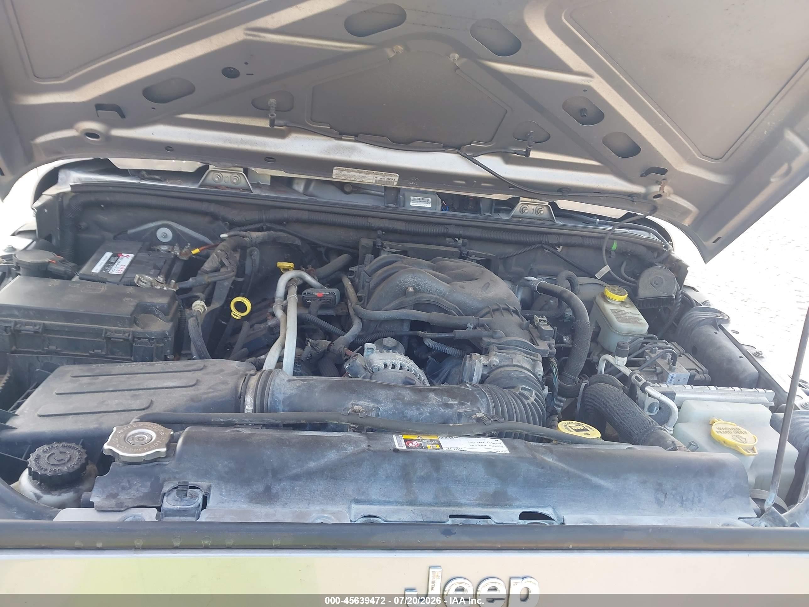 2013 Jeep Wrangler Sport Серебряный vin: 1C4AJWAG5DL589891