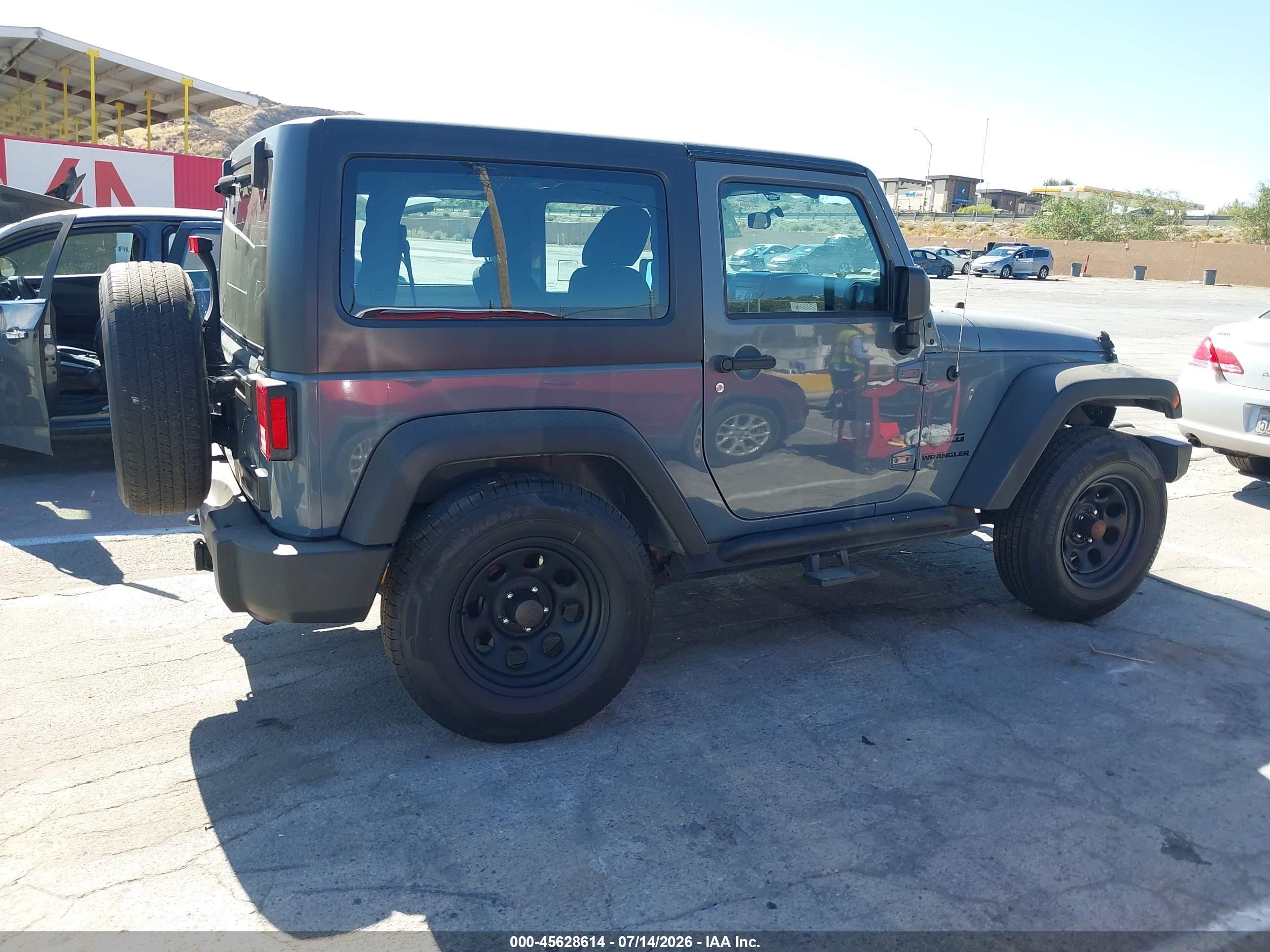 2015 Jeep Wrangler Sport Gray vin: 1C4AJWAG5FL668271