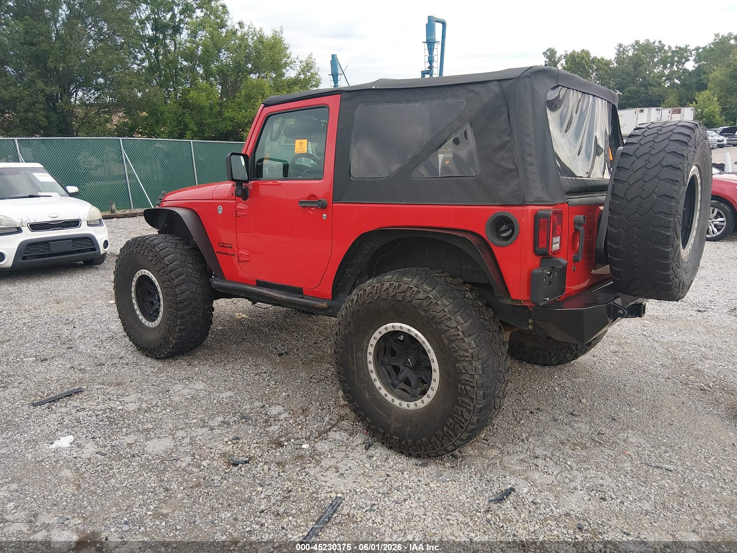 2016 Jeep Wrangler Sport Красный vin: 1C4AJWAG5GL183923