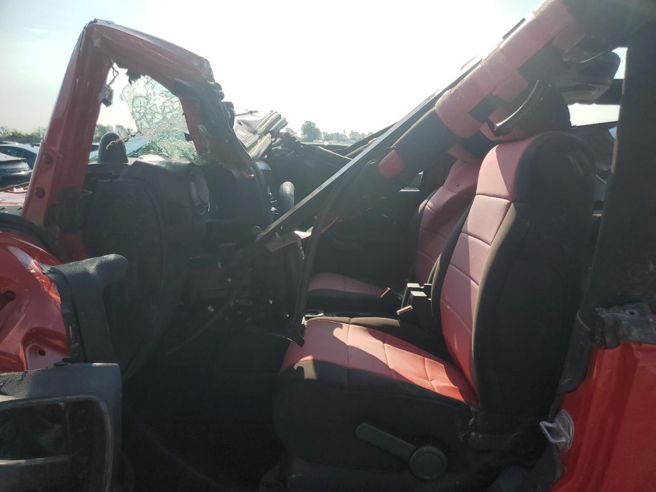 2012 Jeep Wrangler Sport Red vin: 1C4AJWAG6CL198652
