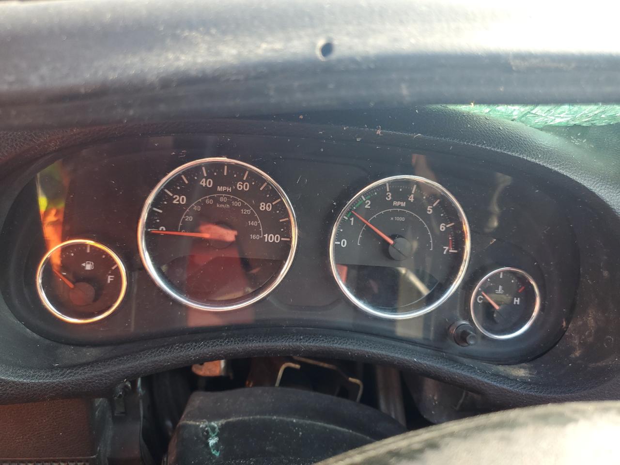 2012 Jeep Wrangler Sport Red vin: 1C4AJWAG6CL198652