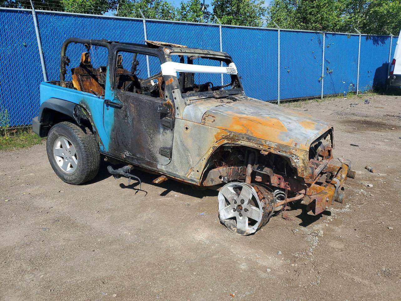 2012 Jeep Wrangler Sport Пожар vin: 1C4AJWAG6CL274063