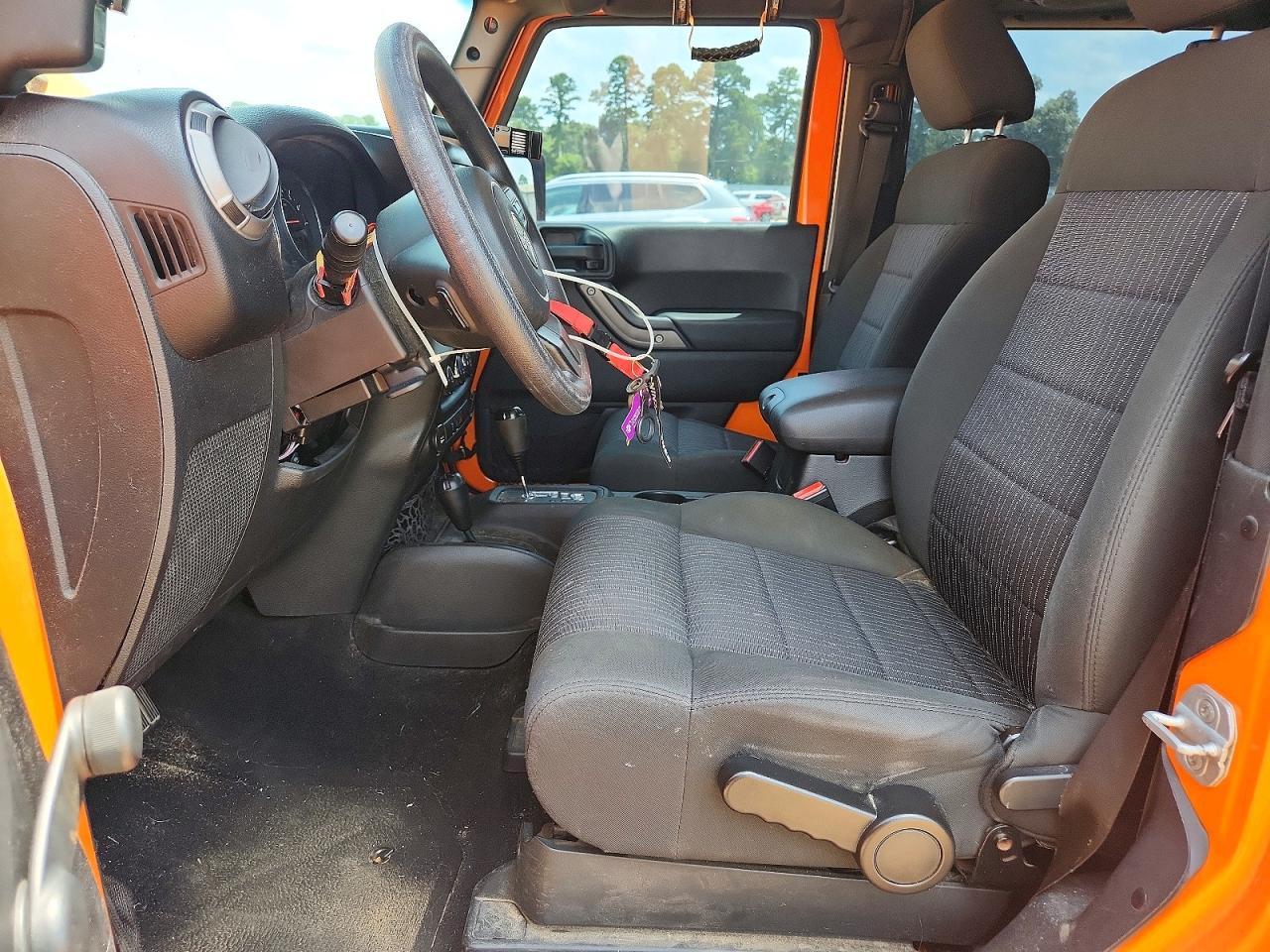 2012 Jeep Wrangler Sport Orange vin: 1C4AJWAG6CL281062