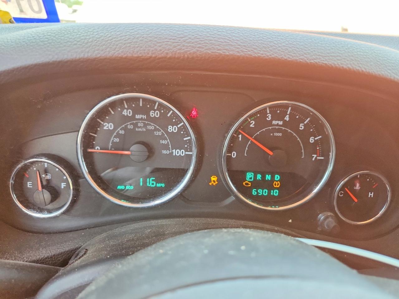 2012 Jeep Wrangler Sport Orange vin: 1C4AJWAG6CL281062