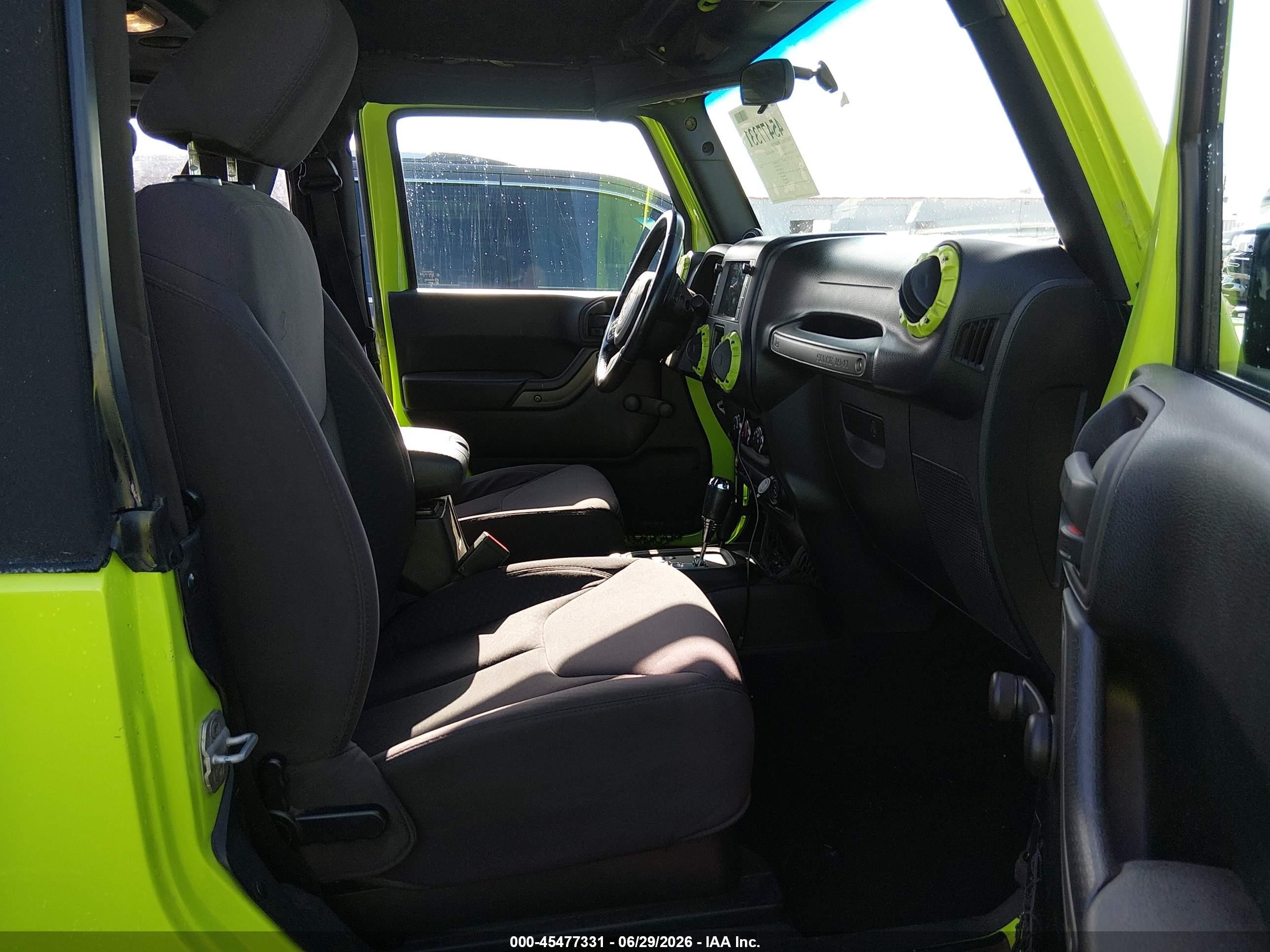 2013 Jeep Wrangler Sport Зеленый vin: 1C4AJWAG6DL506906