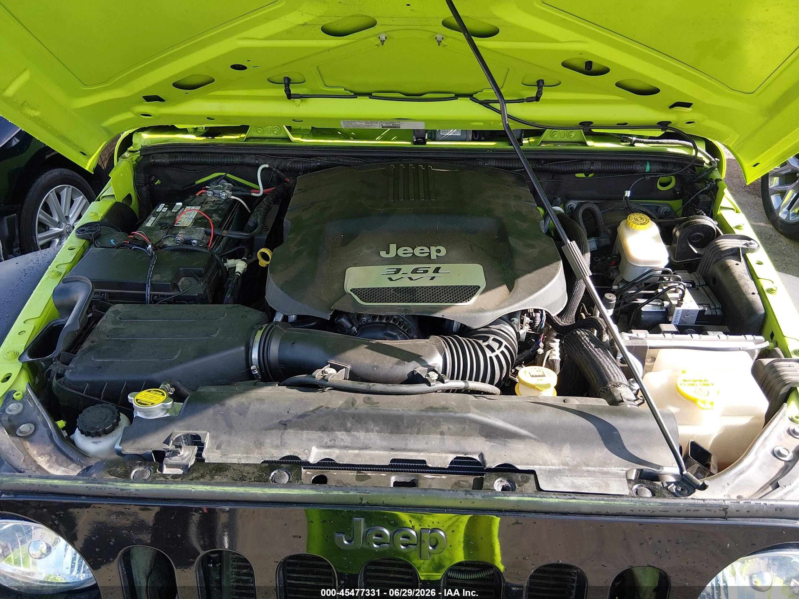 2013 Jeep Wrangler Sport Зеленый vin: 1C4AJWAG6DL506906
