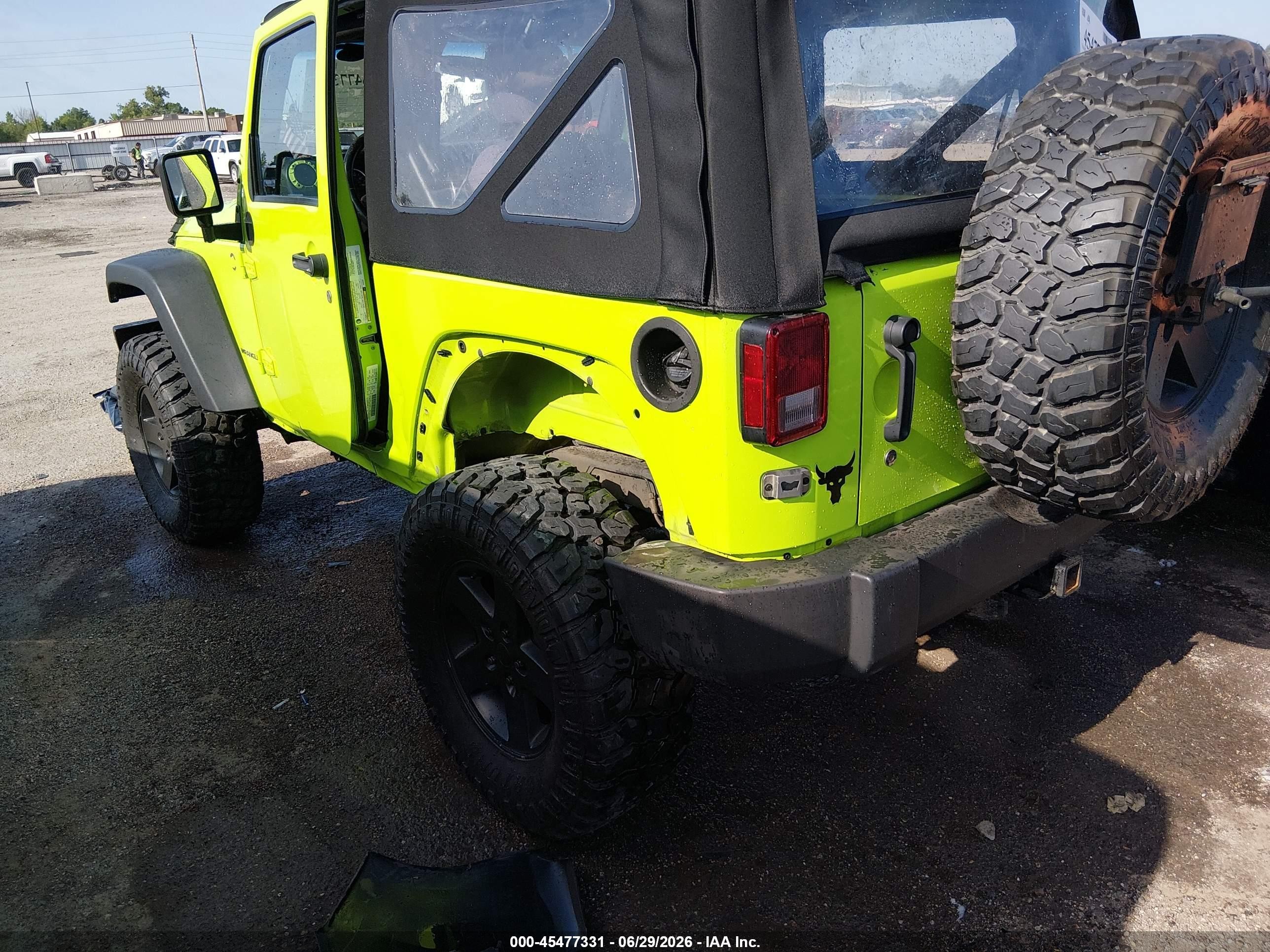 2013 Jeep Wrangler Sport Зеленый vin: 1C4AJWAG6DL506906