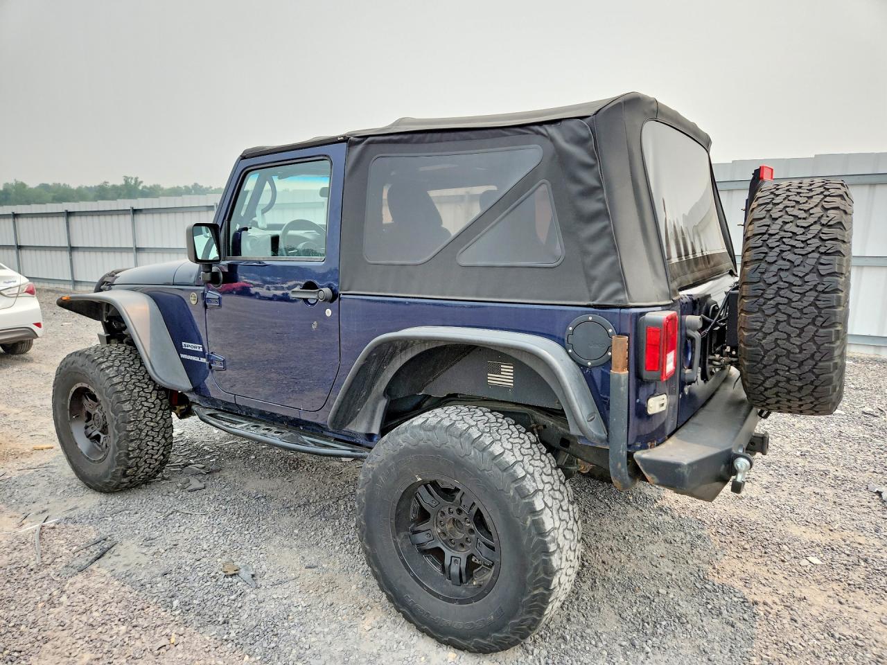 2013 Jeep Wrangler Blue vin: 1C4AJWAG6DL516626