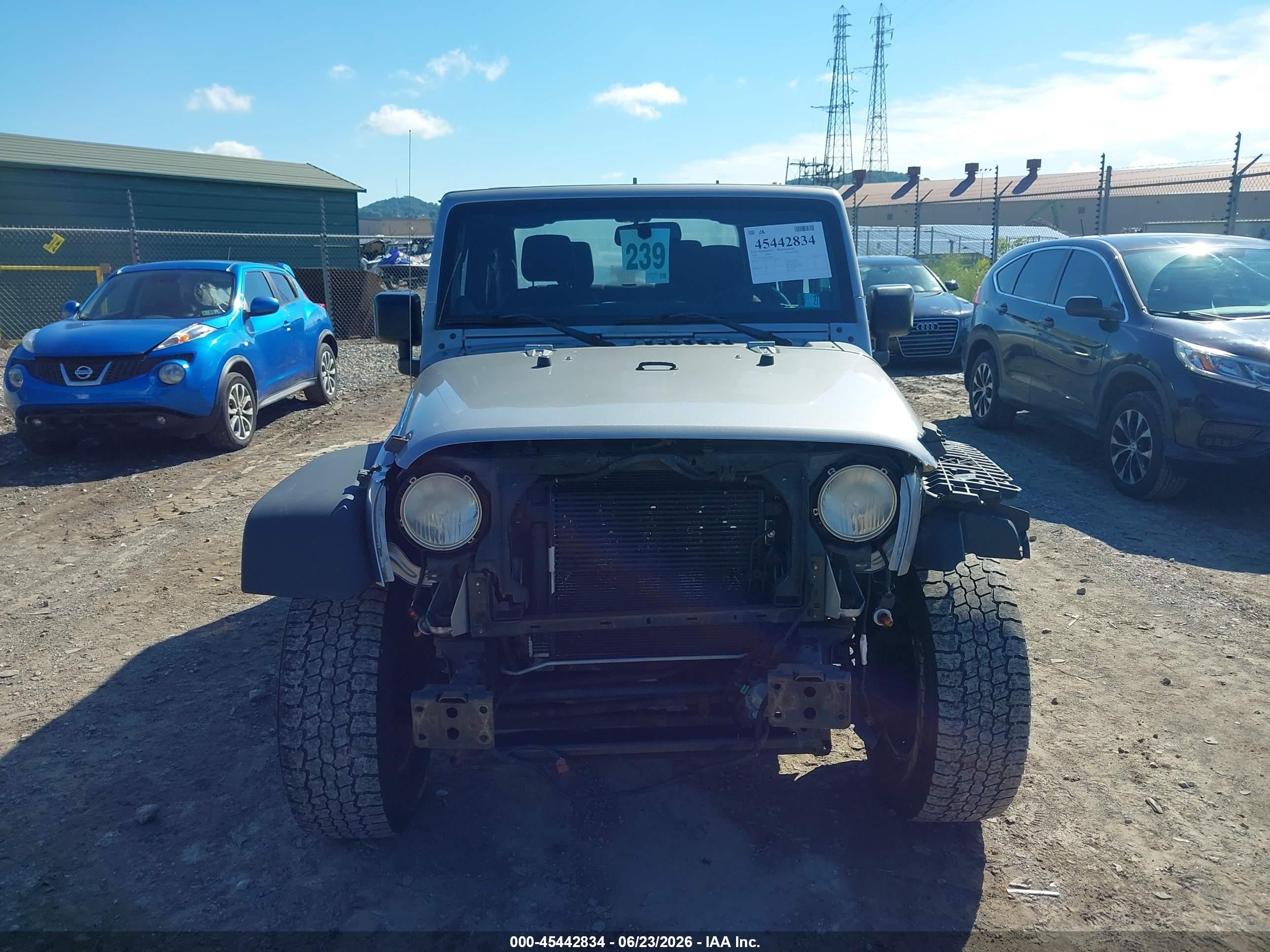 2014 Jeep Wrangler Sport Gray vin: 1C4AJWAG6EL289519