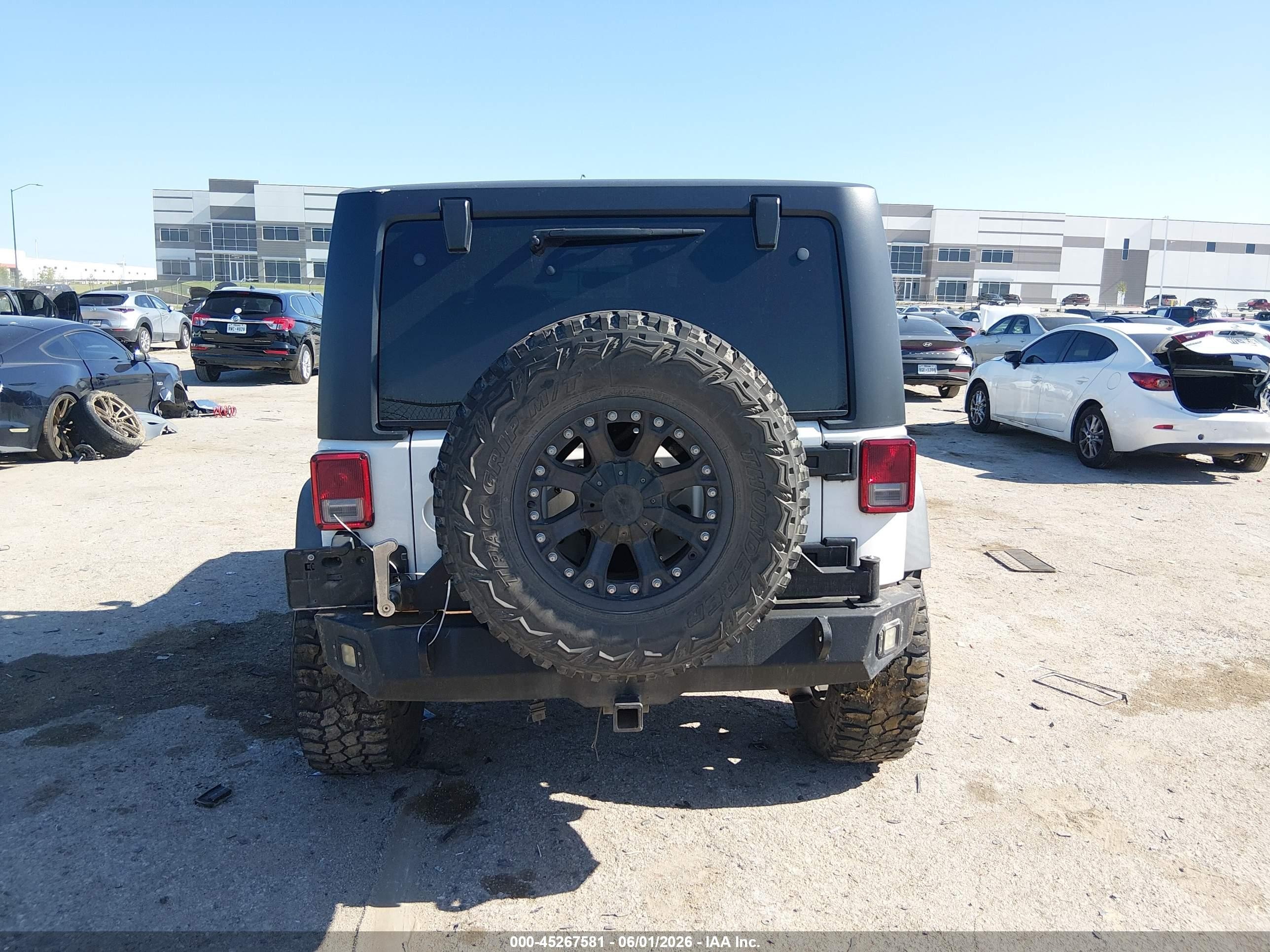2015 Jeep Wrangler Willys Wheeler White vin: 1C4AJWAG6FL507377