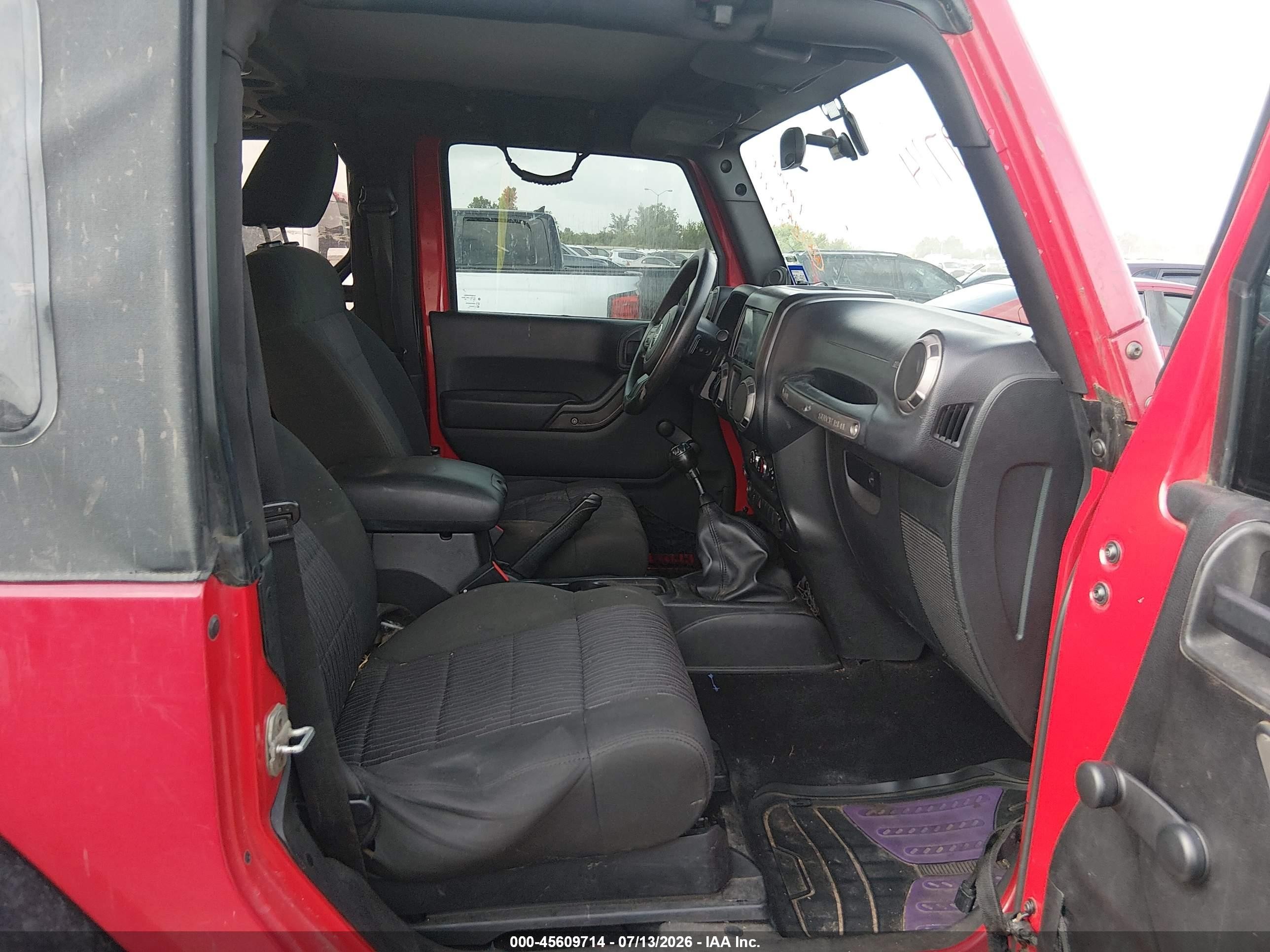 2012 Jeep Wrangler Sport Red vin: 1C4AJWAG7CL273777