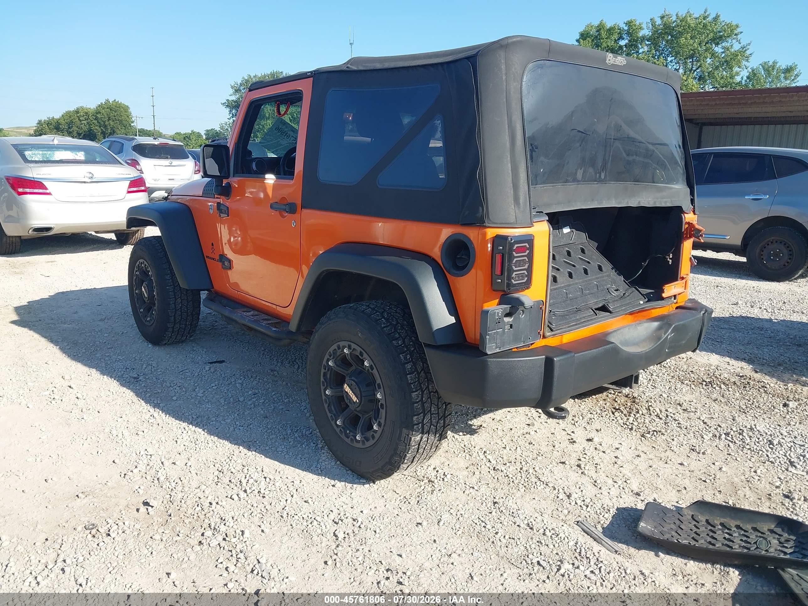 2012 Jeep Wrangler Sport Orange vin: 1C4AJWAG7CL283337