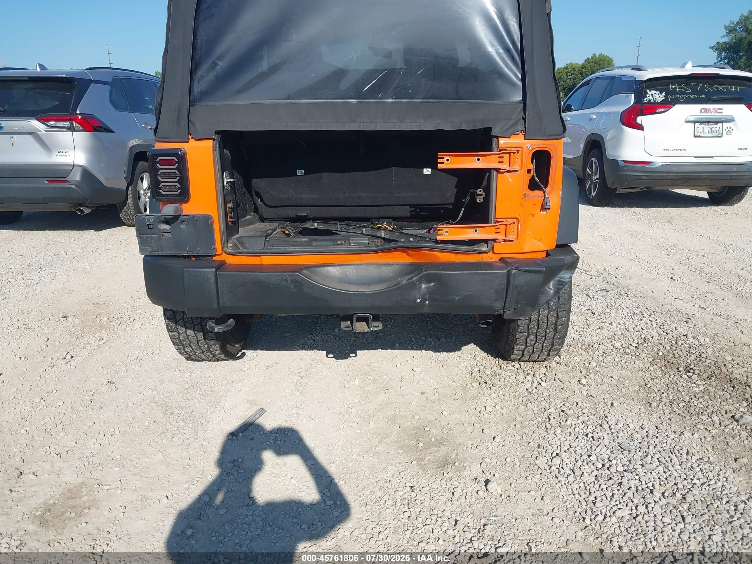 2012 Jeep Wrangler Sport Orange vin: 1C4AJWAG7CL283337
