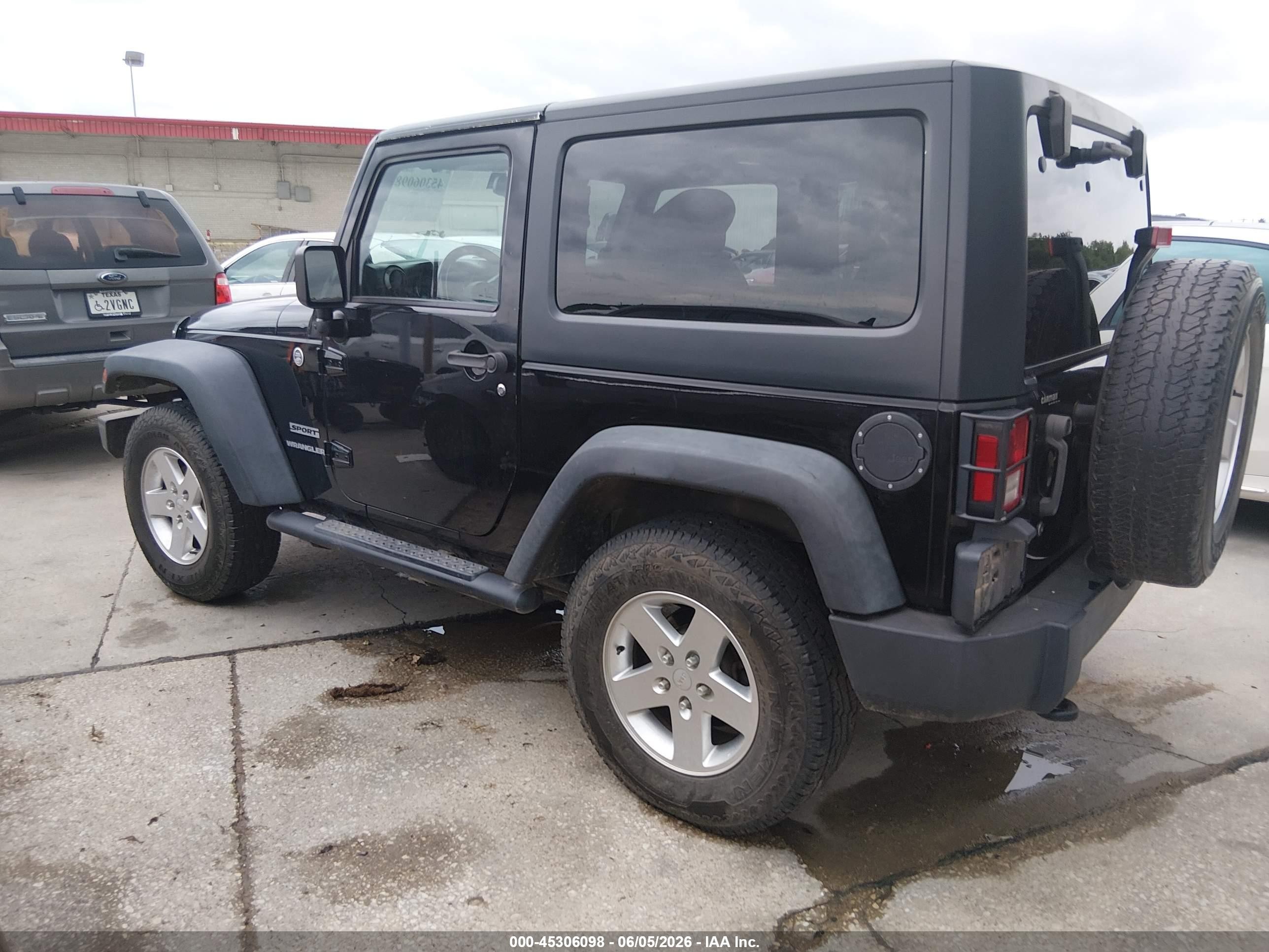 2013 Jeep Wrangler Sport Черный vin: 1C4AJWAG7DL590427