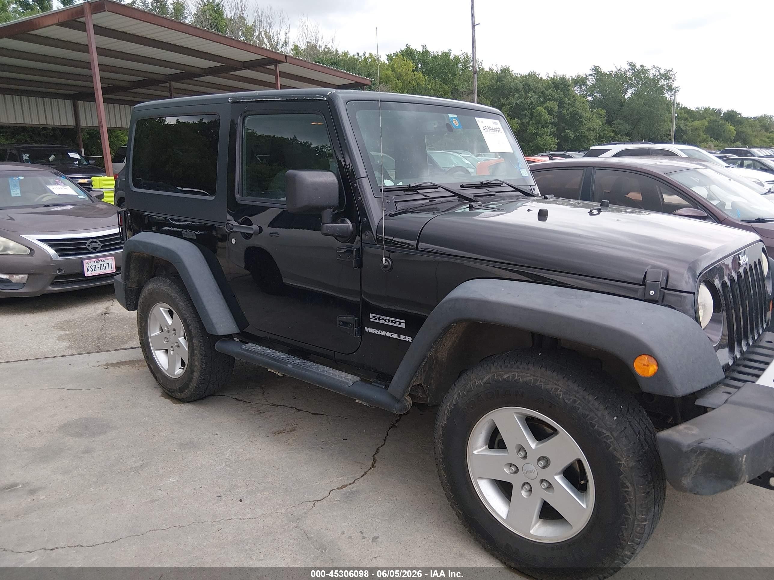 2013 Jeep Wrangler Sport Черный vin: 1C4AJWAG7DL590427