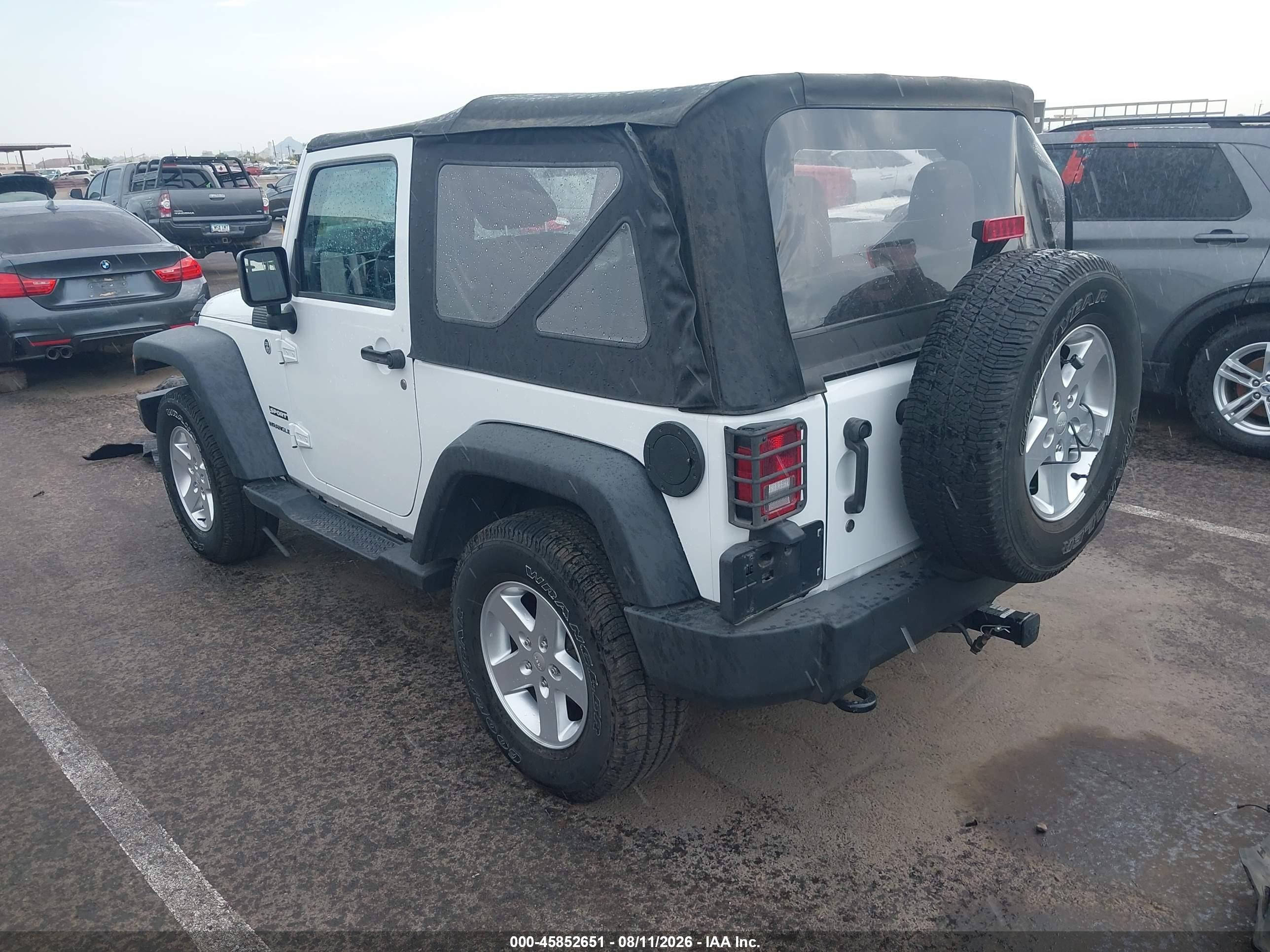 2015 Jeep Wrangler Sport White vin: 1C4AJWAG7FL608170