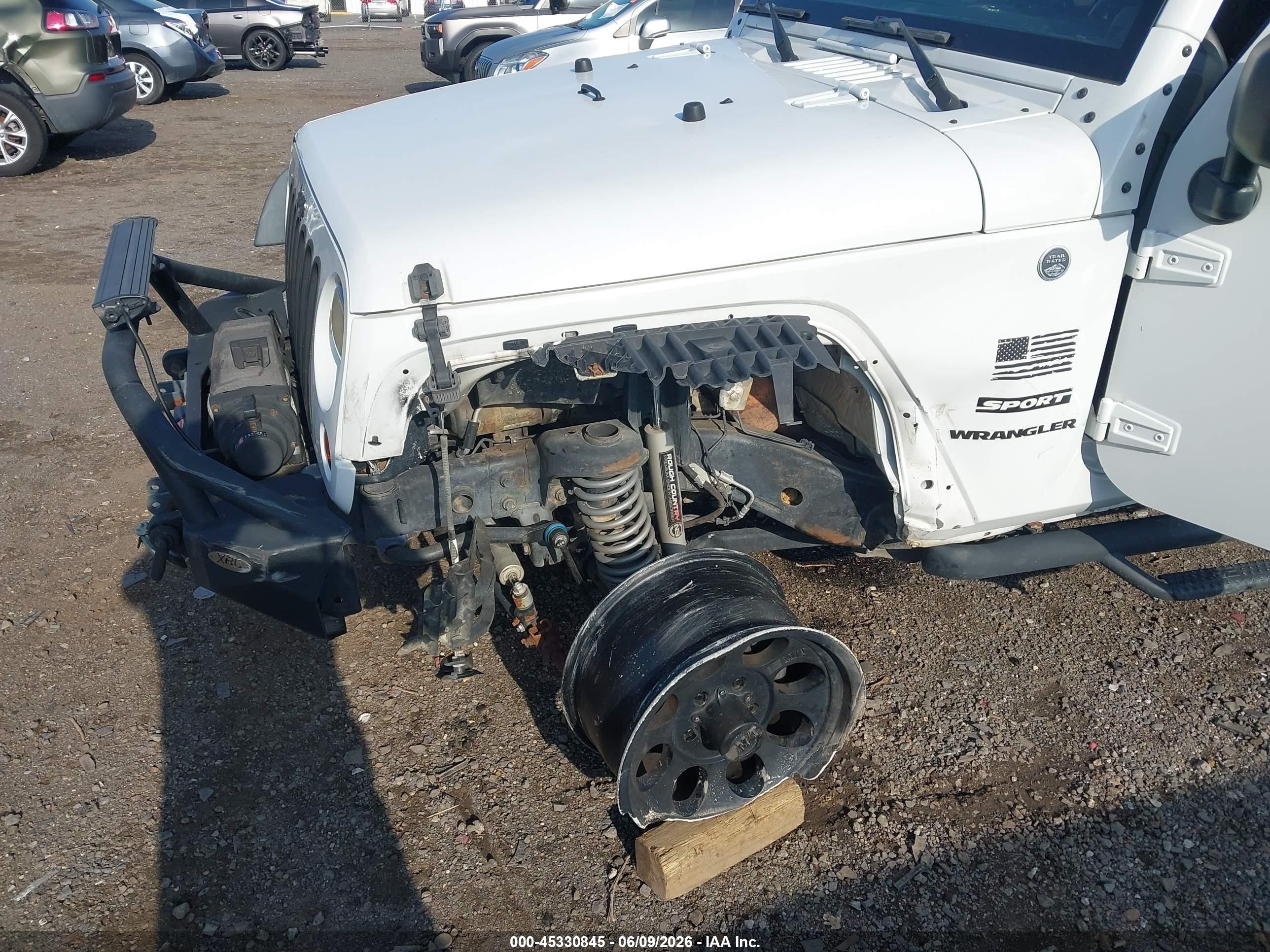 2013 Jeep Wrangler Sport Белый vin: 1C4AJWAG8DL516482