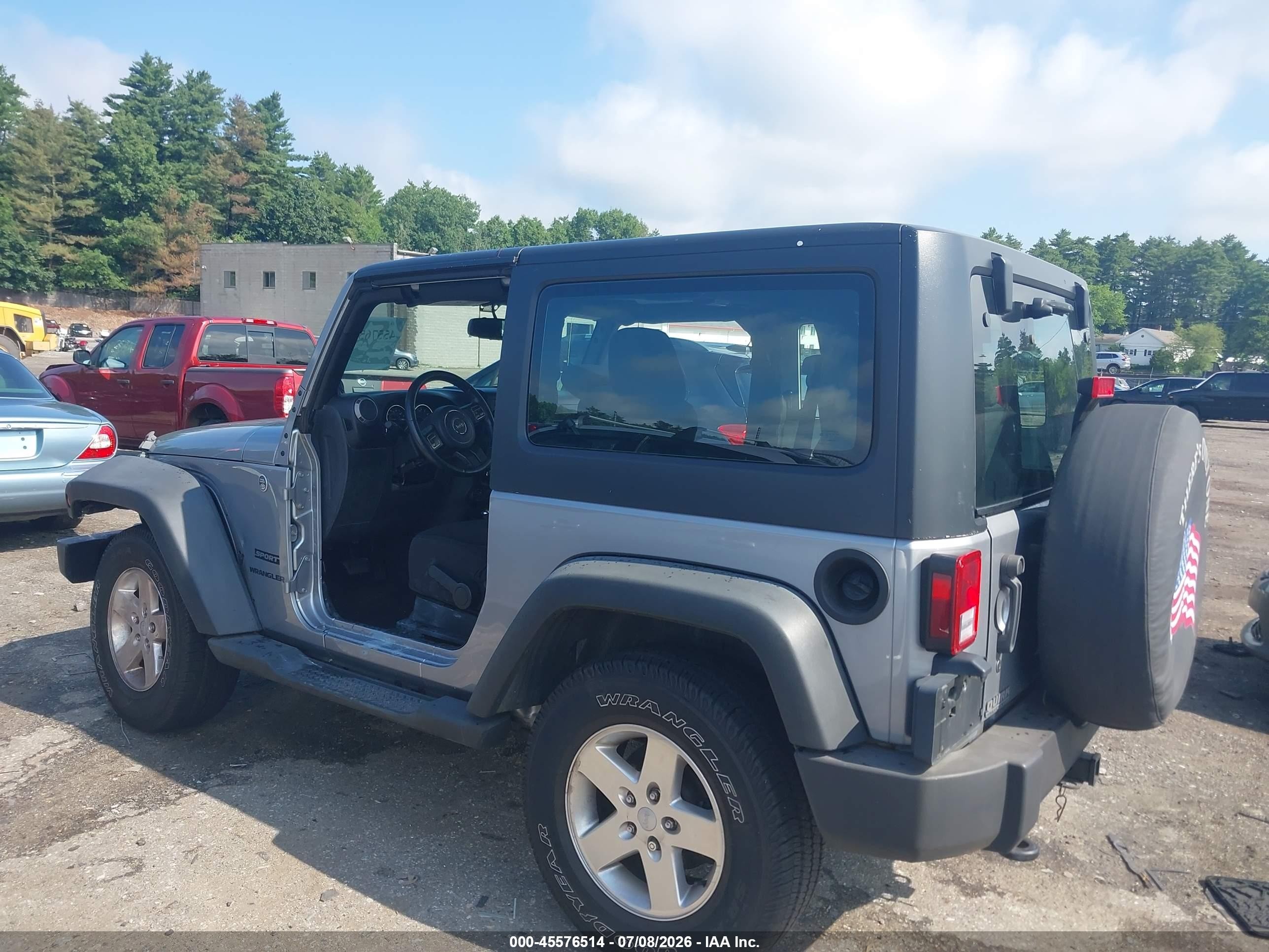 2013 Jeep Wrangler Sport Серебряный vin: 1C4AJWAG8DL549546