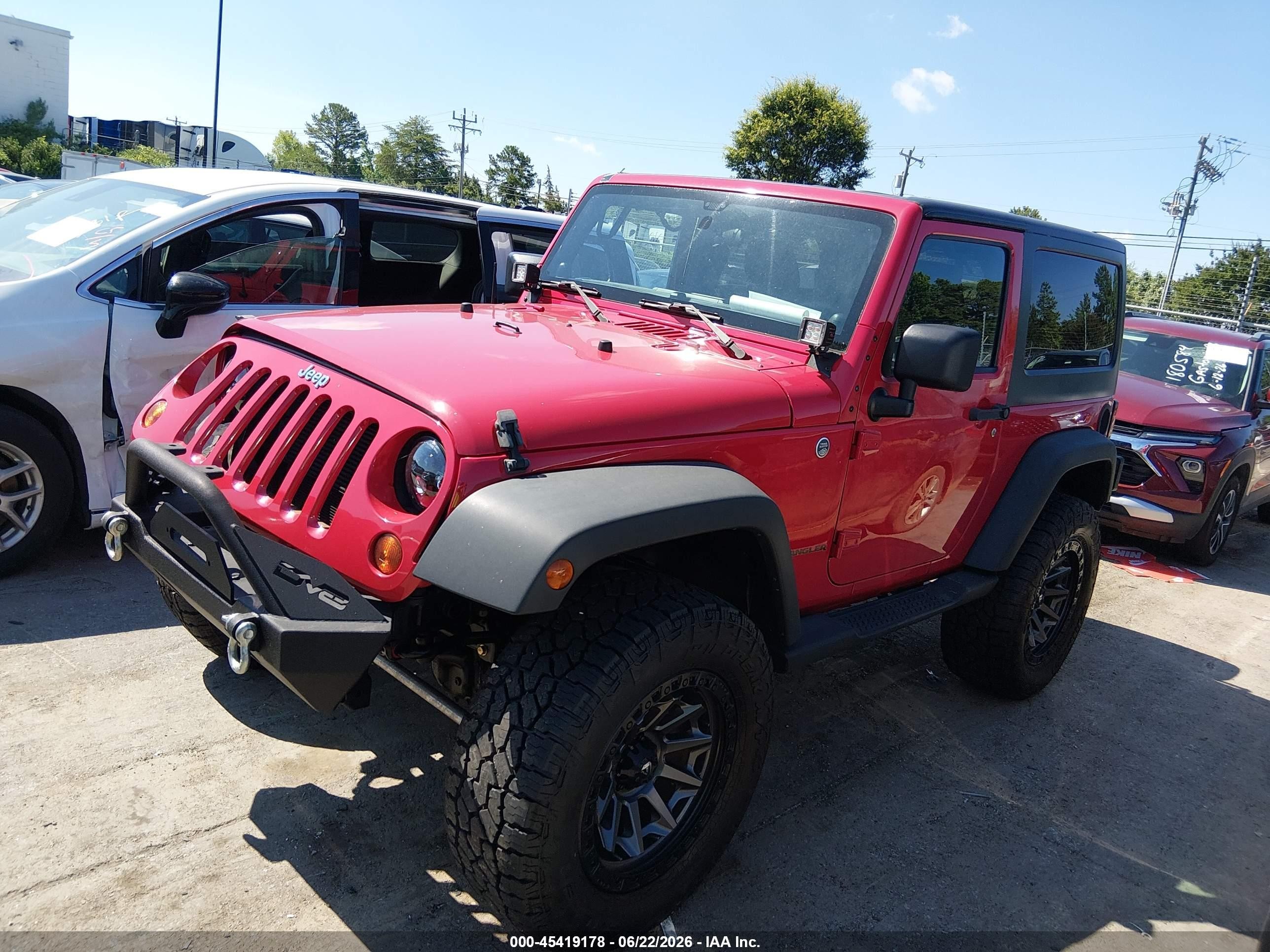 2013 Jeep Wrangler Sport Red vin: 1C4AJWAG8DL705326