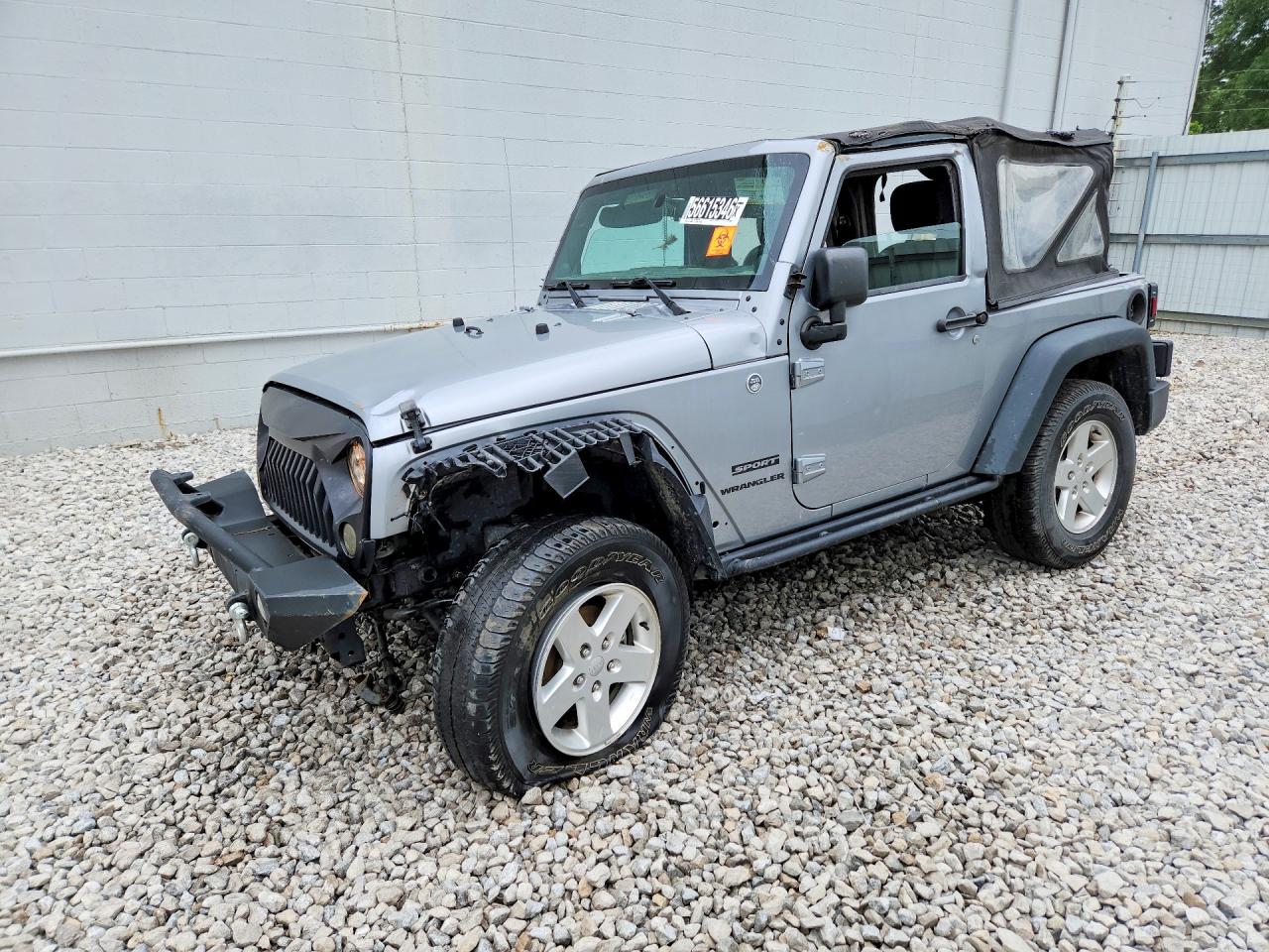 2013 Jeep Wrangler Sport Silver vin: 1C4AJWAG8DL706993