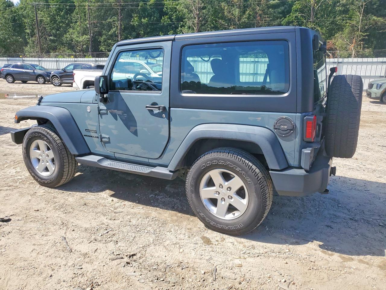 2014 Jeep Wrangler Sport Gray vin: 1C4AJWAG8EL107237
