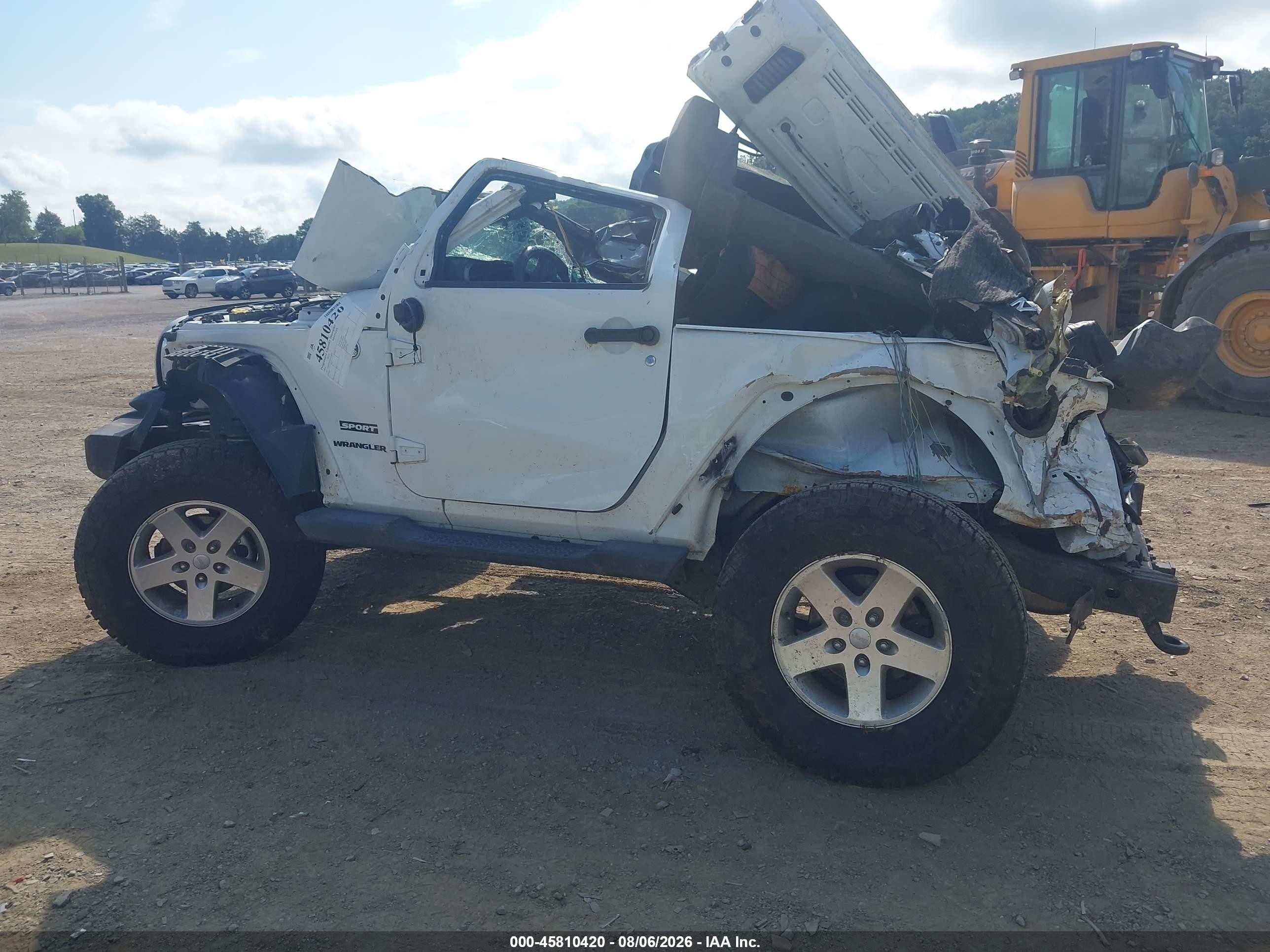 2014 Jeep Wrangler Sport Белый vin: 1C4AJWAG8EL198039