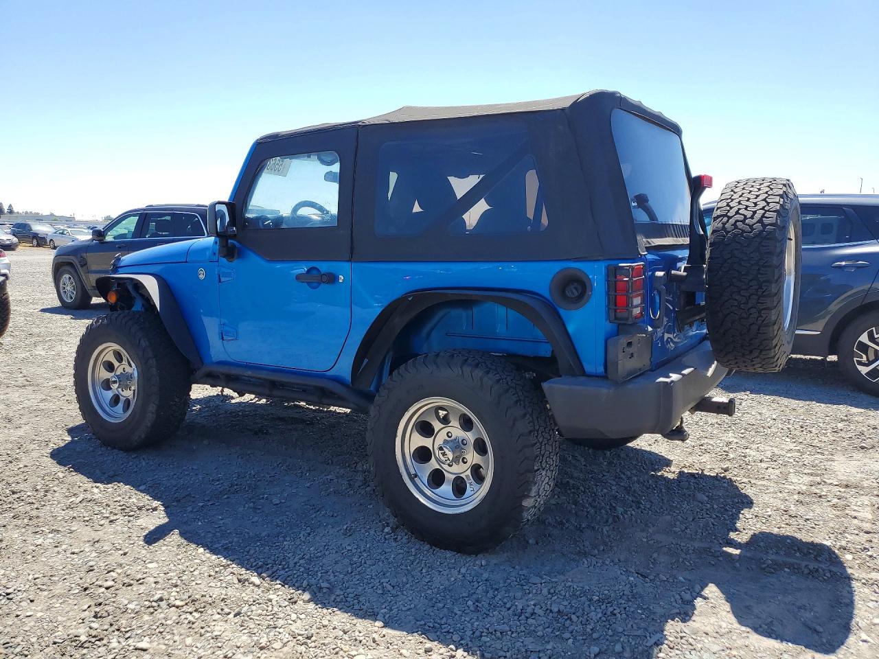 2015 Jeep Wrangler Sport Blue vin: 1C4AJWAG8FL574286