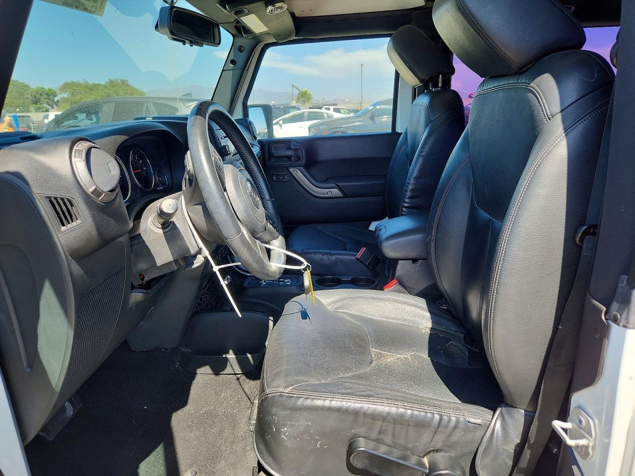 2015 Jeep Wrangler Sport White vin: 1C4AJWAG8FL613488