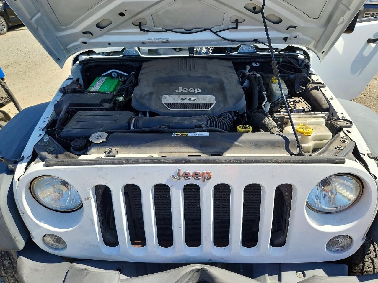 2015 Jeep Wrangler Sport White vin: 1C4AJWAG8FL613488